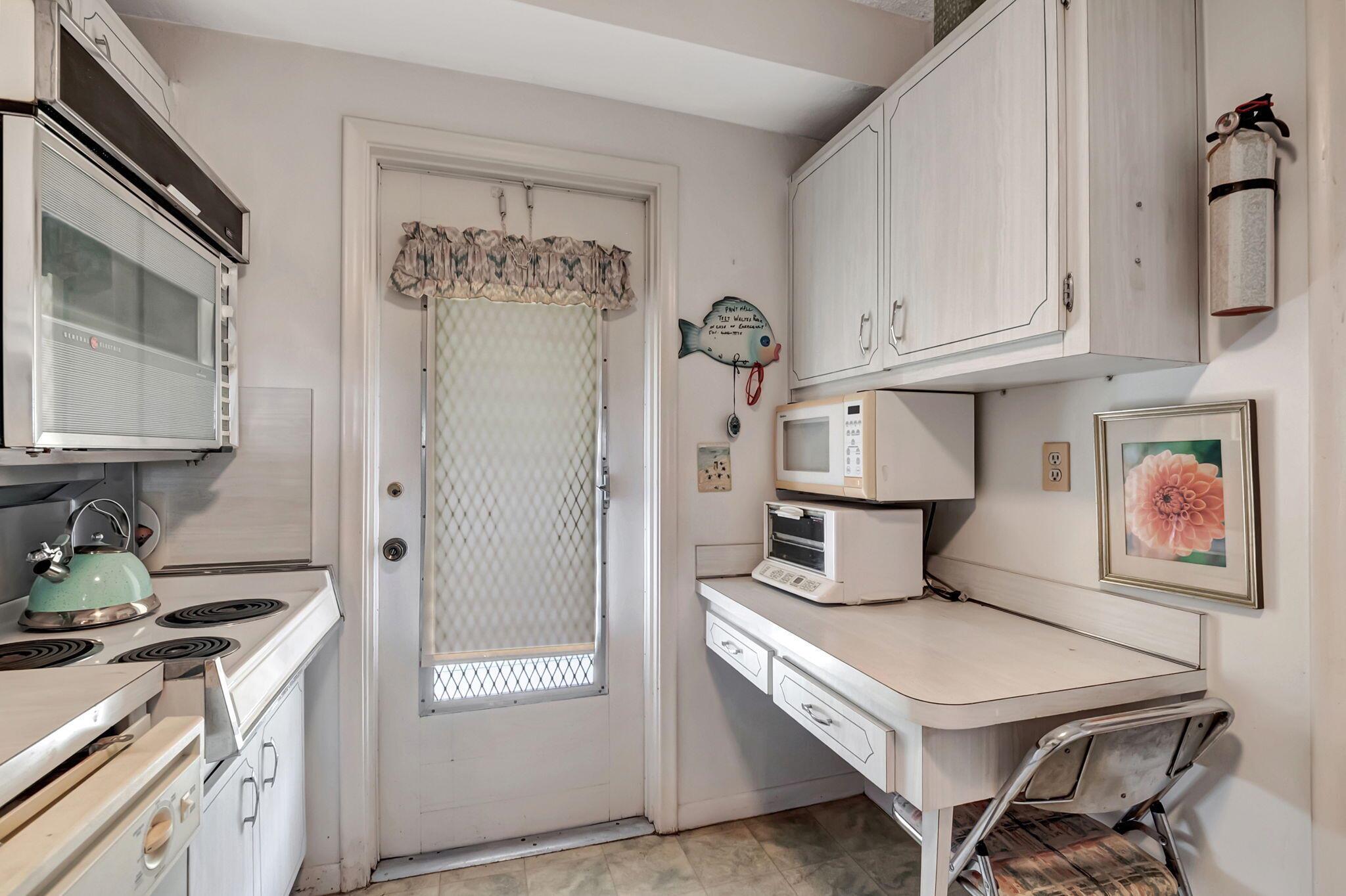 400 NE 20th Street B106