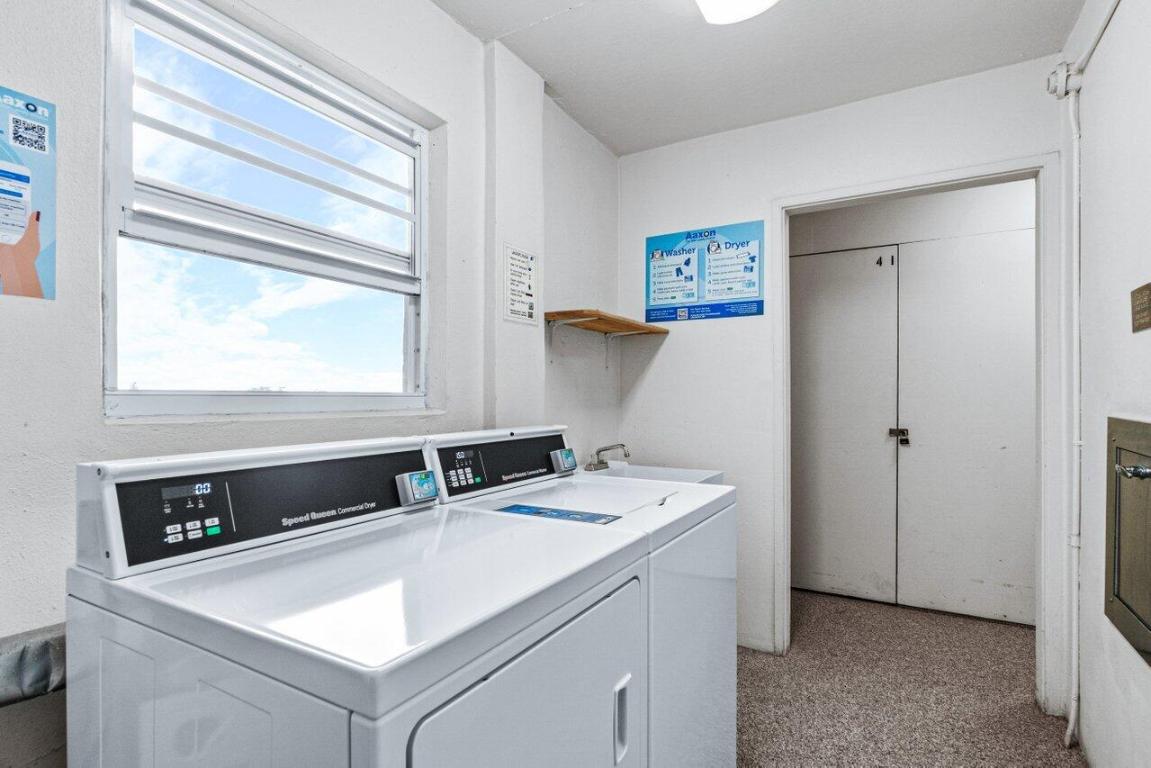 308 Golfview Road 401