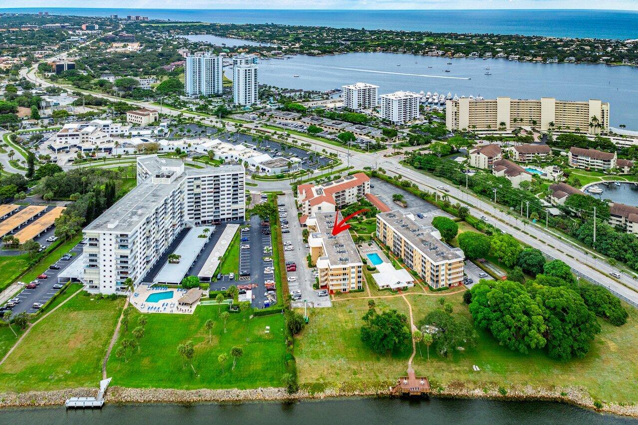 308 Golfview Road 401