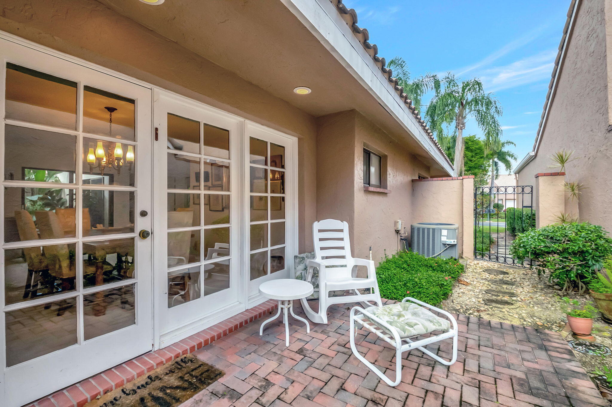 11127 Applegate Circle