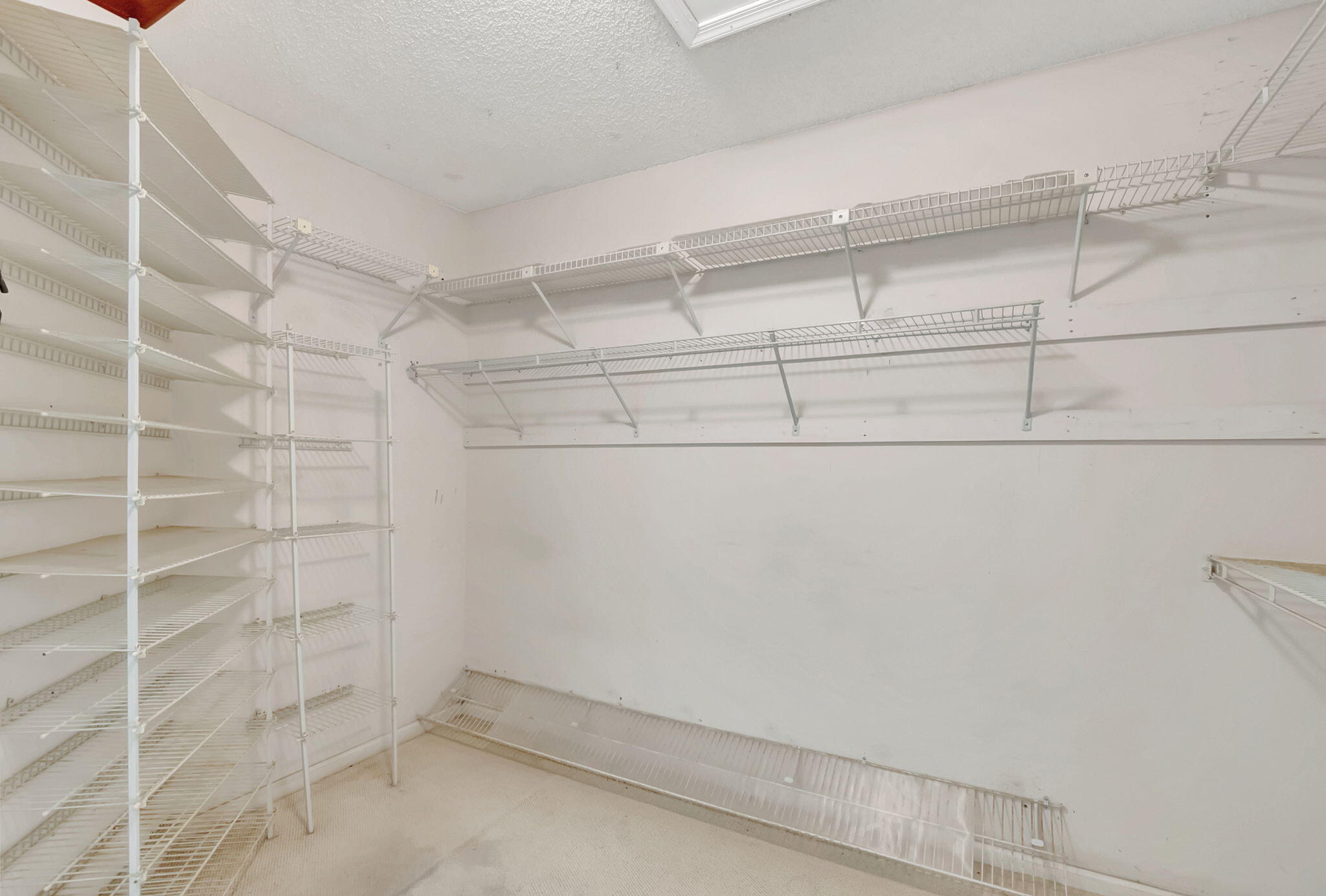 11127 Applegate Circle