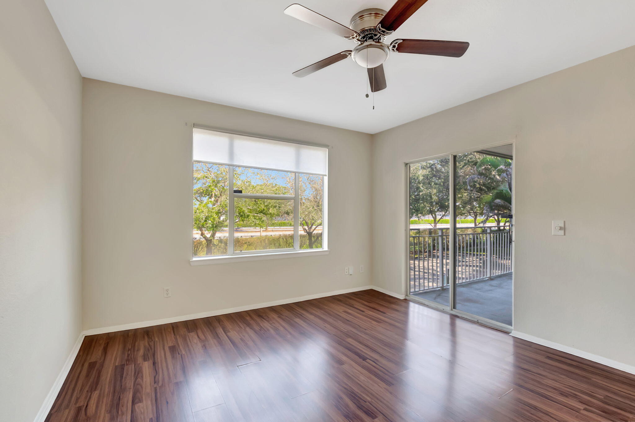 1760 Palm Cove Boulevard 5-202