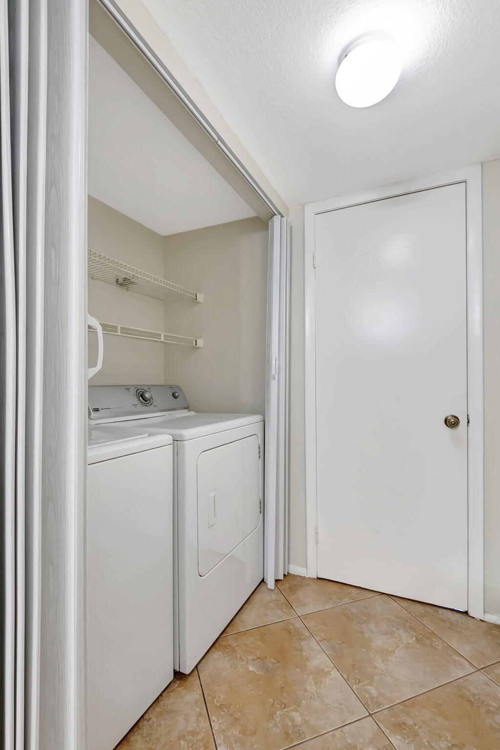 1760 Palm Cove Boulevard 5-202