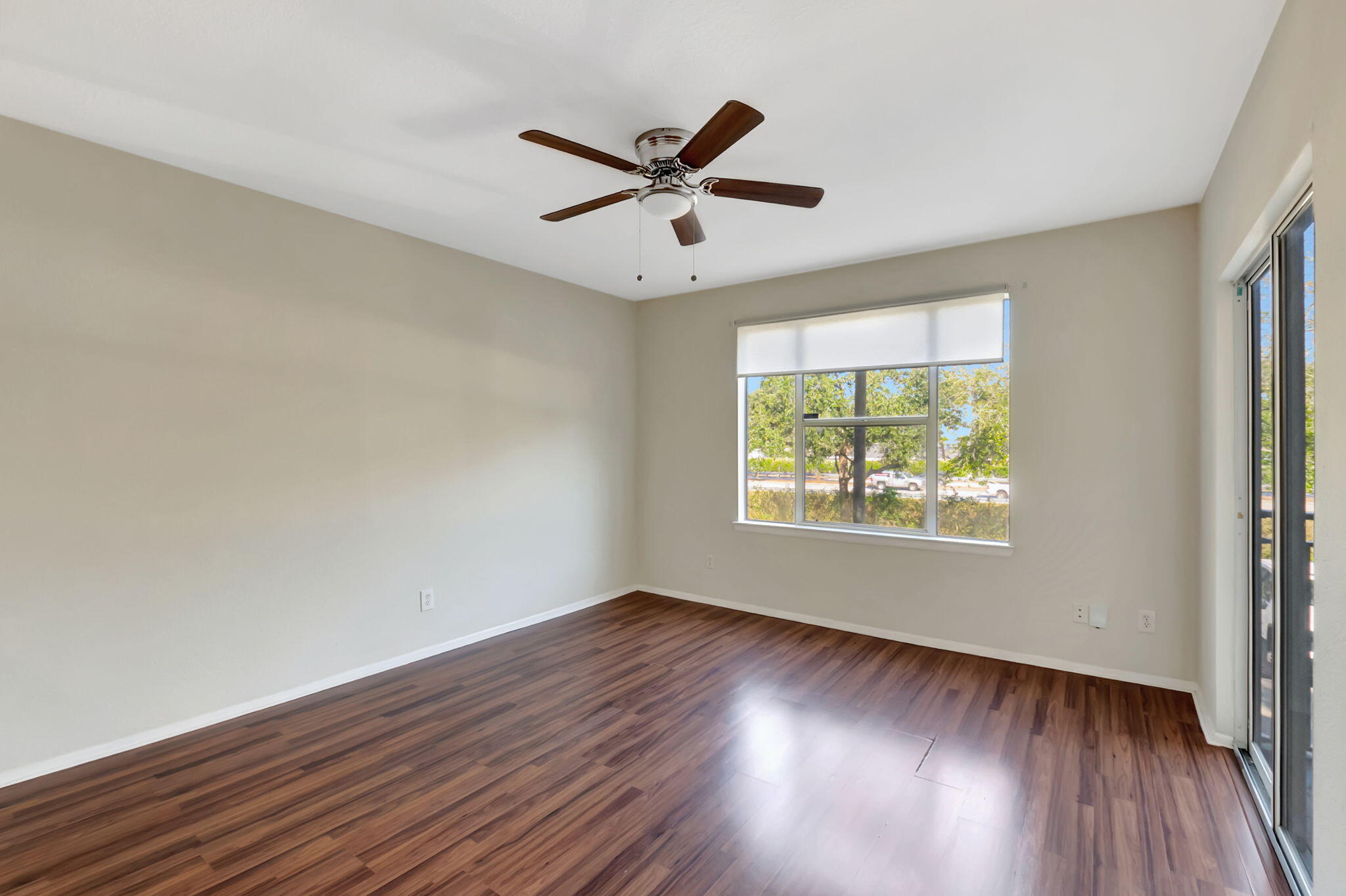 1760 Palm Cove Boulevard 5-202