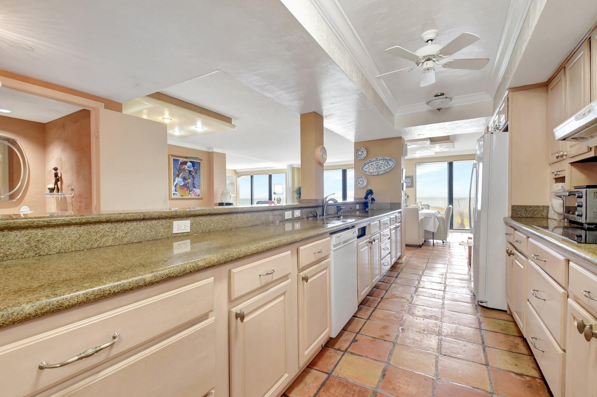 2660 S Ocean Boulevard 101n