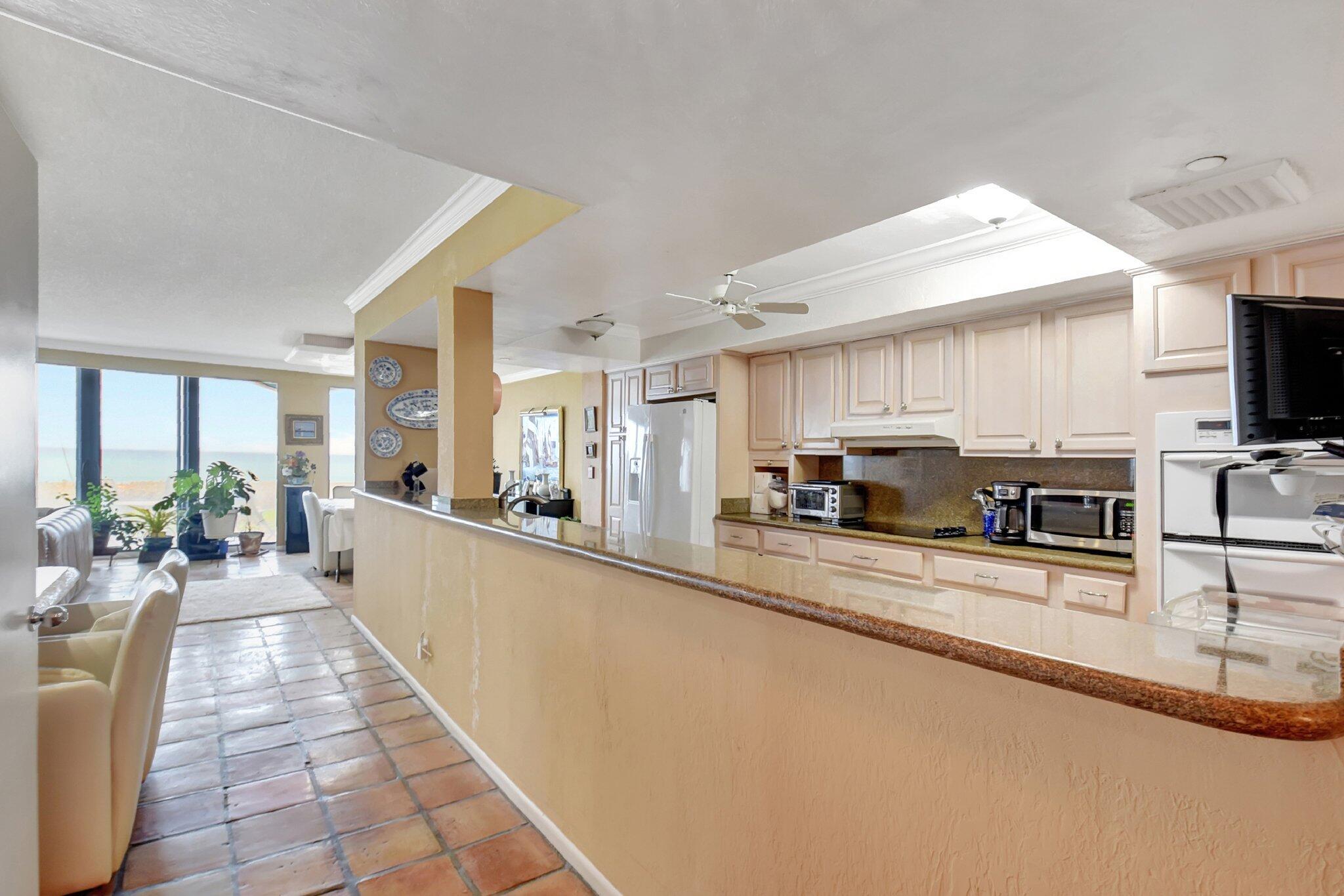 2660 S Ocean Boulevard 101n