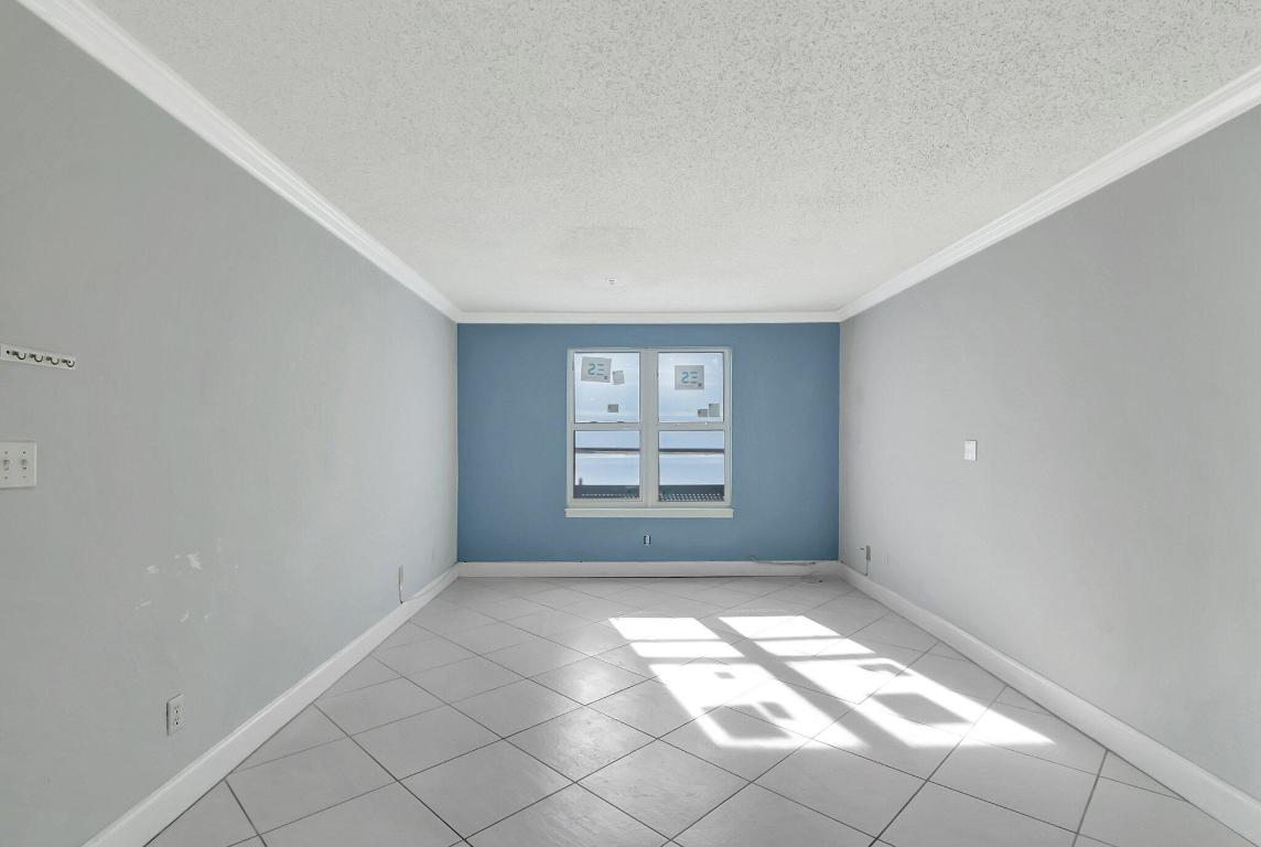 2301 N Congress Avenue 23