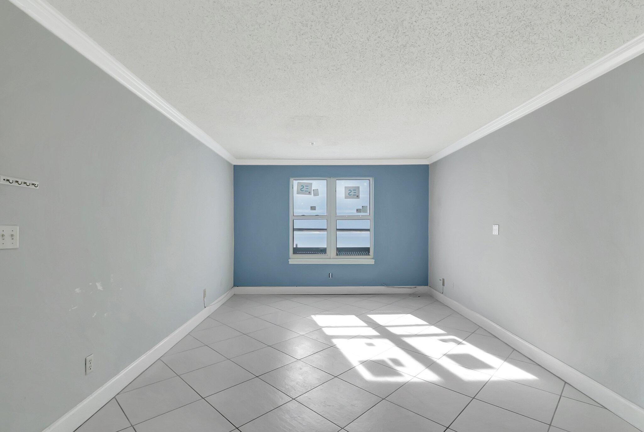 2301 N Congress Avenue 23