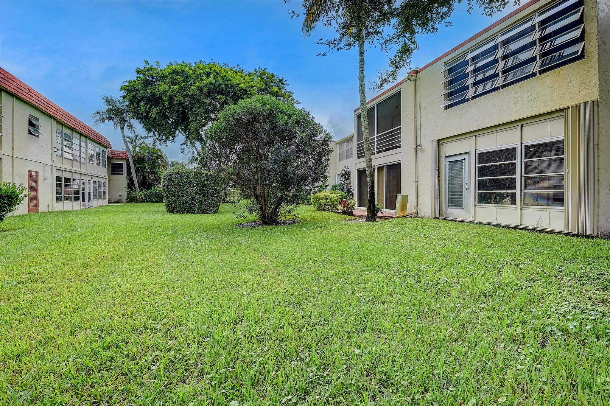 7 Willowbrook Lane 103