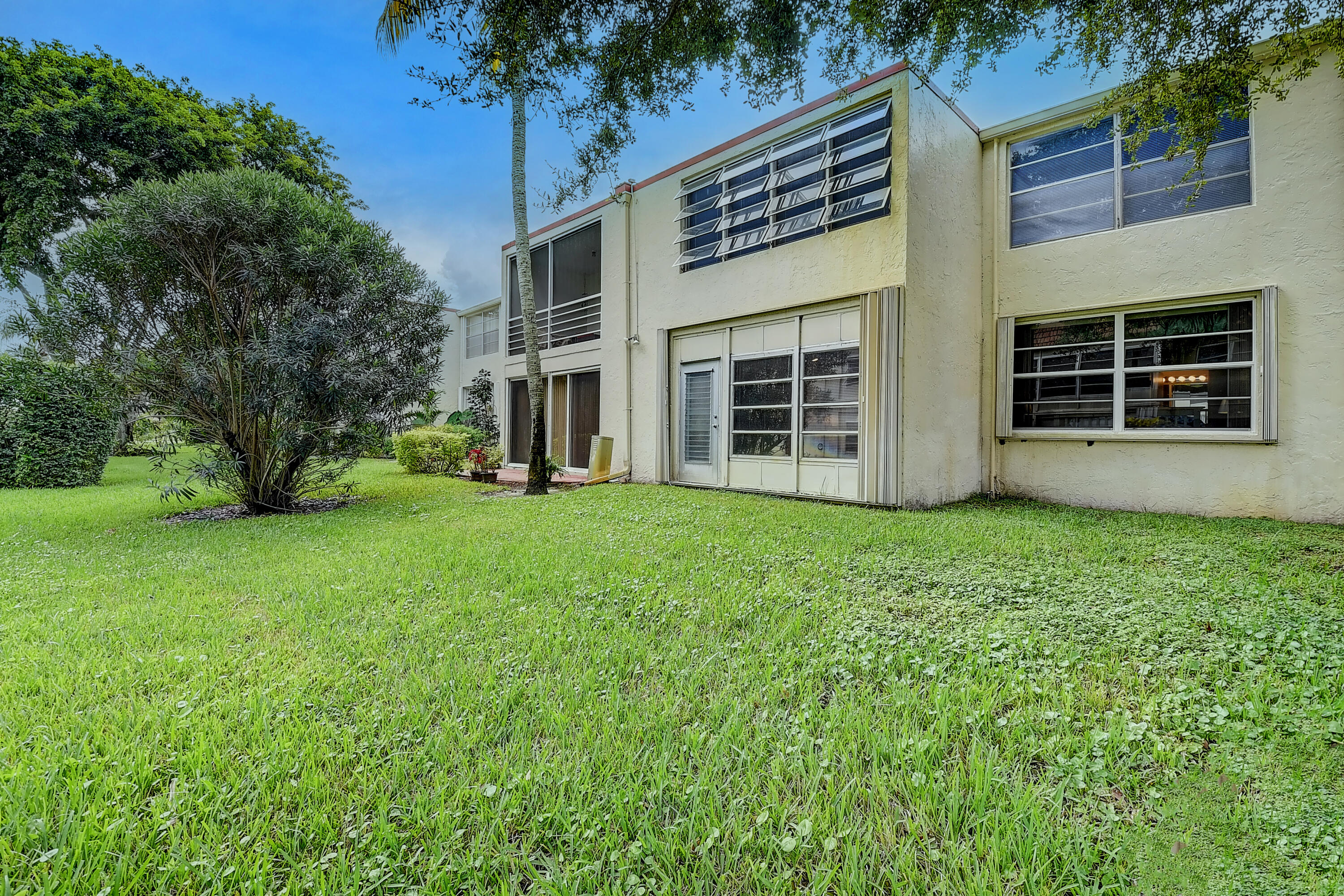 7 Willowbrook Lane 103