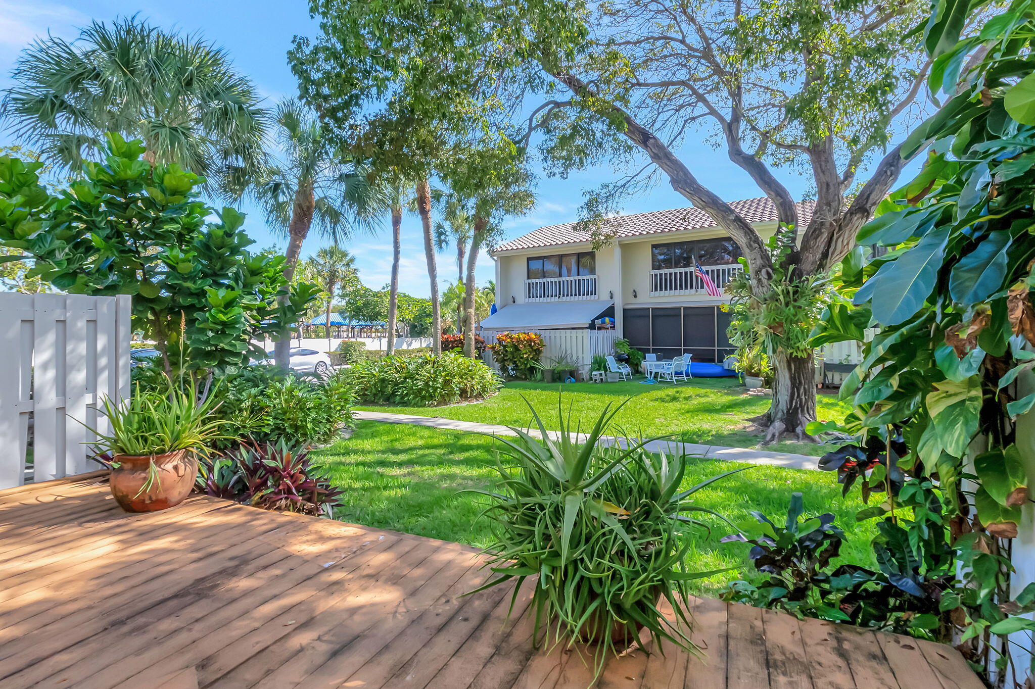 624 NE 20th Lane