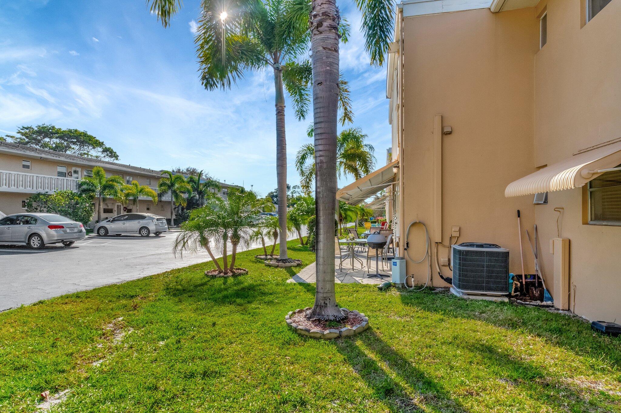 2152 NE 1st Way 101