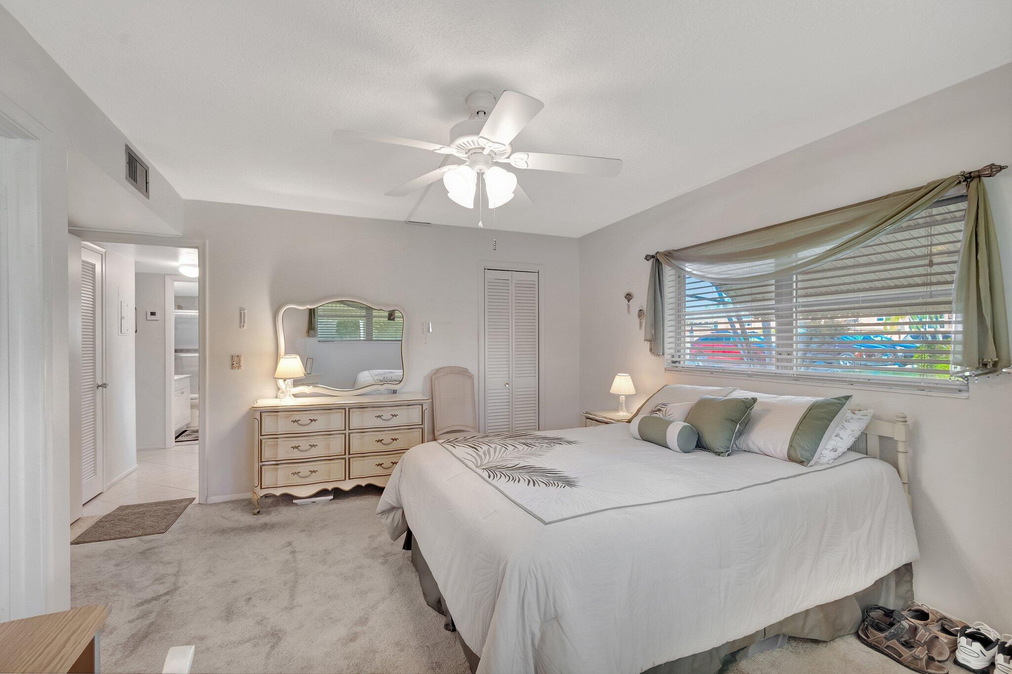 2152 NE 1st Way 101