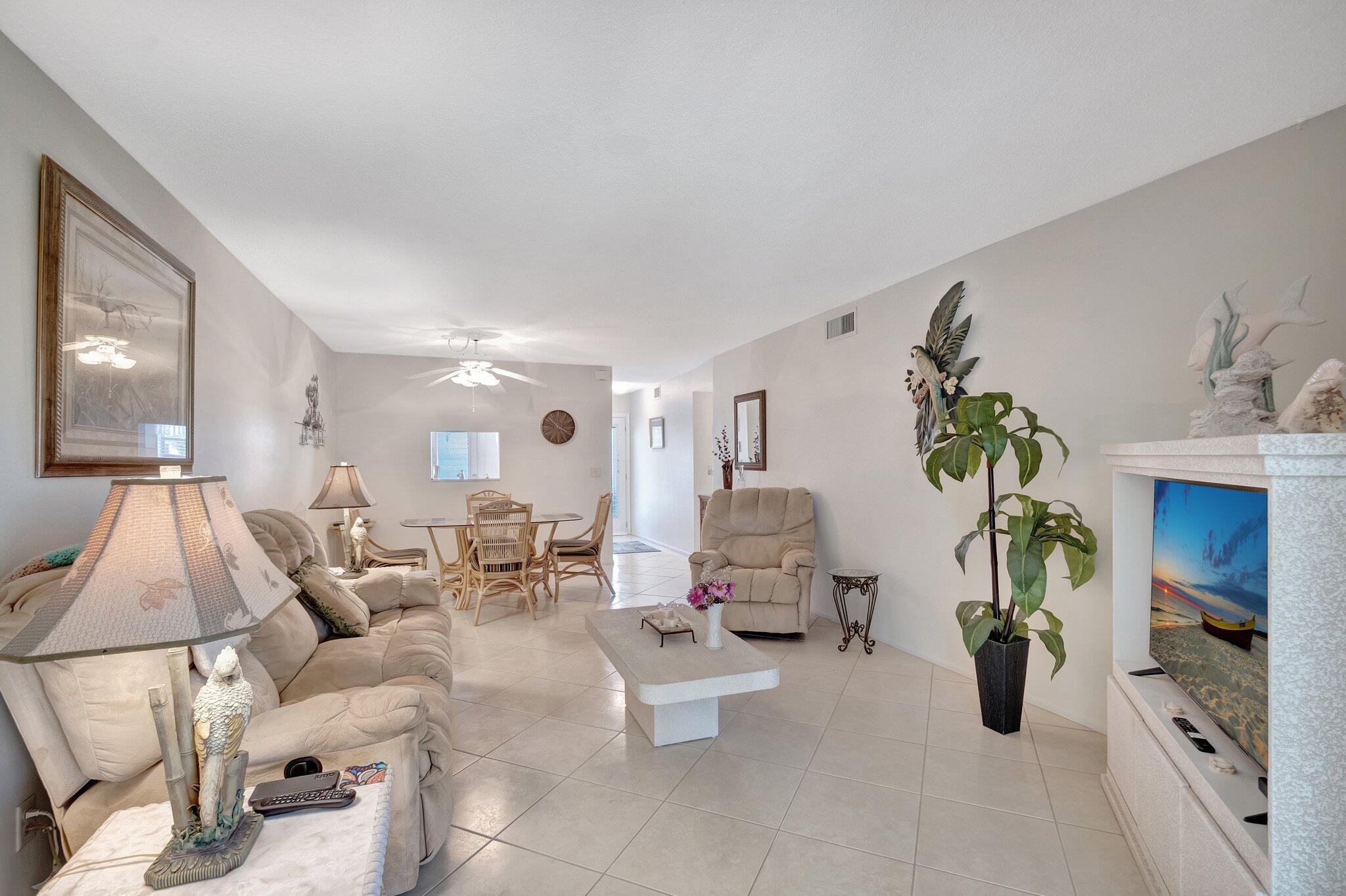 2152 NE 1st Way 101