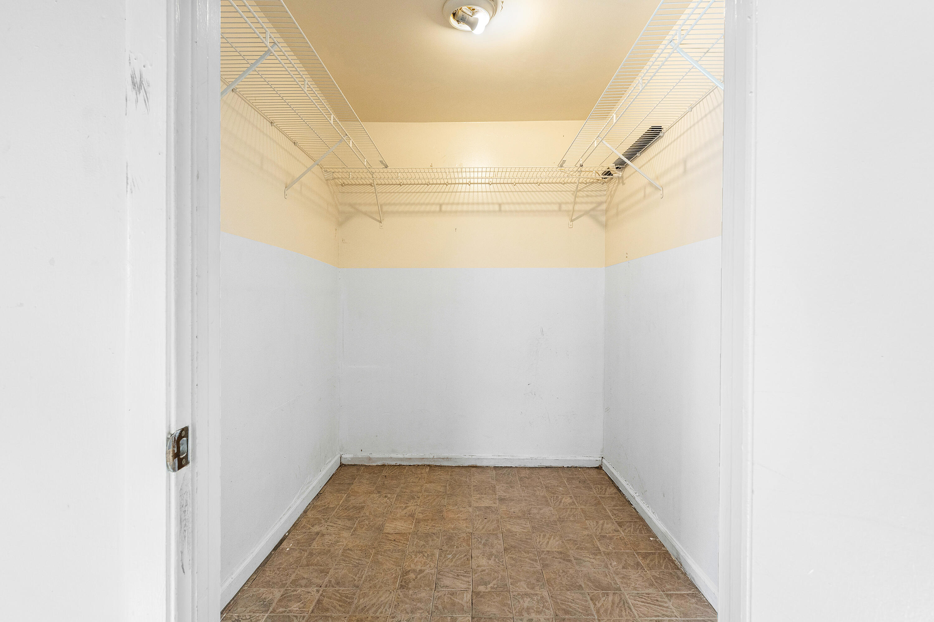 144 SW 2nd Avenue