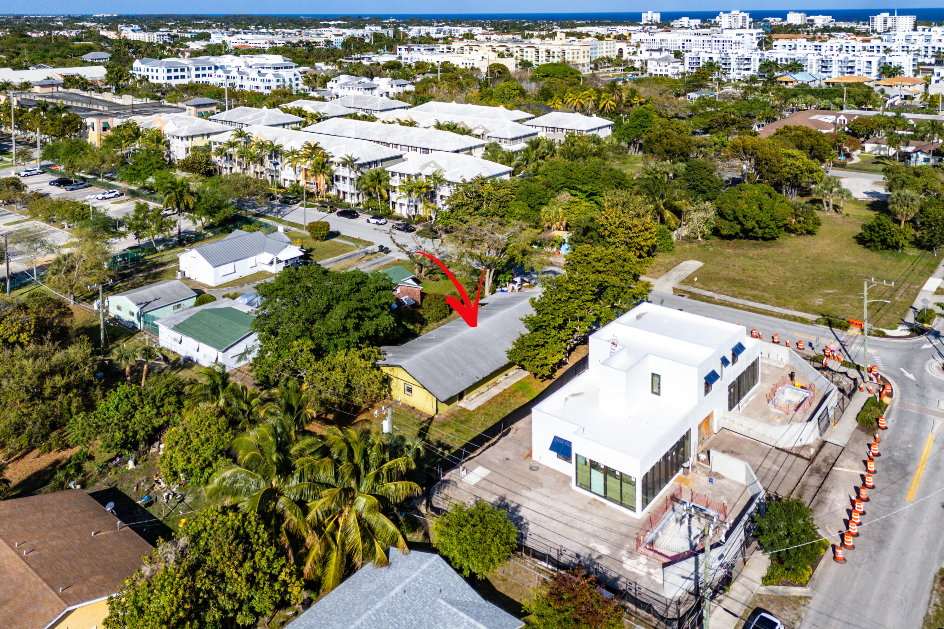 144 SW 2nd Avenue
