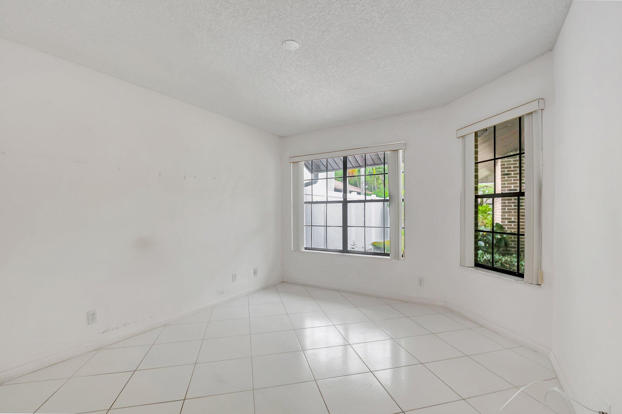 4171 NW 2nd Street