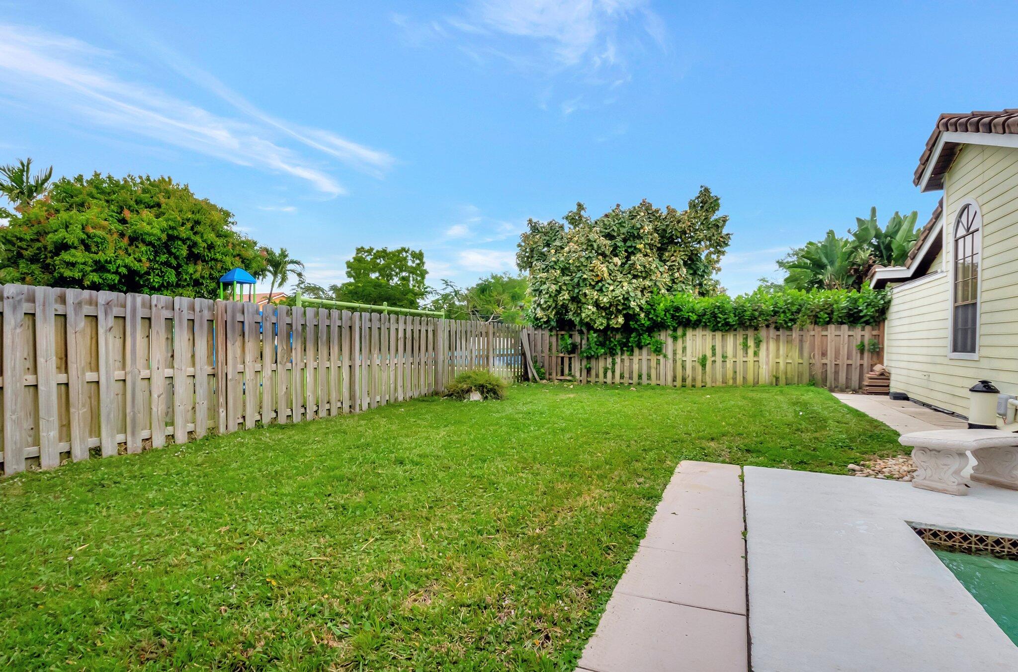 4171 NW 2nd Street
