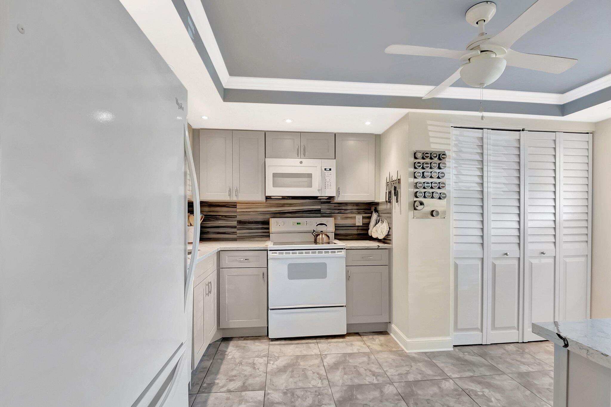 14671 Bonaire Boulevard 109