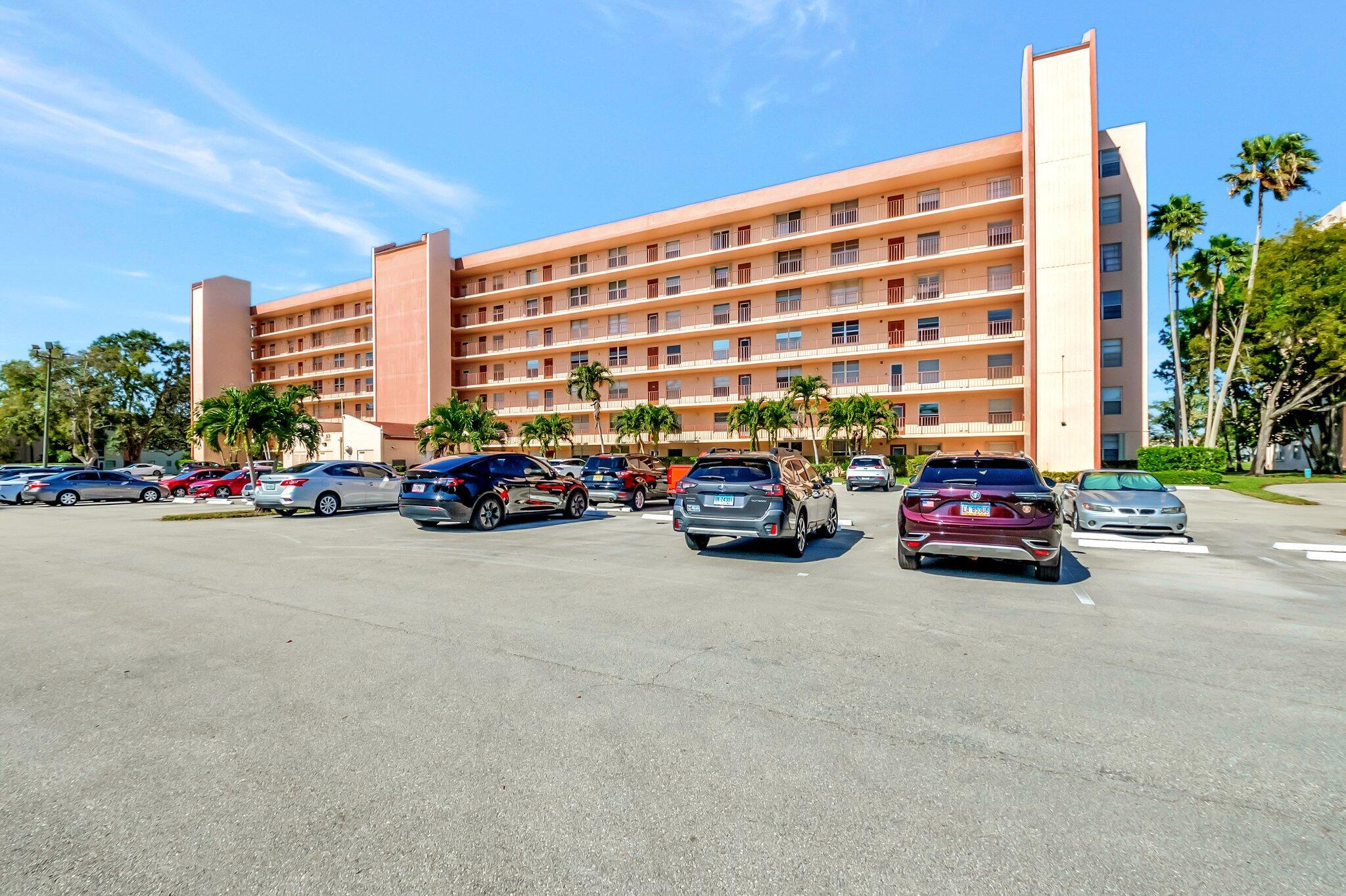 14671 Bonaire Boulevard 109