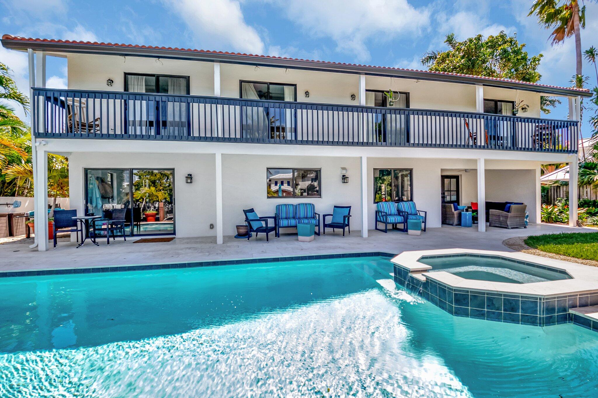 399 SW 15th Street