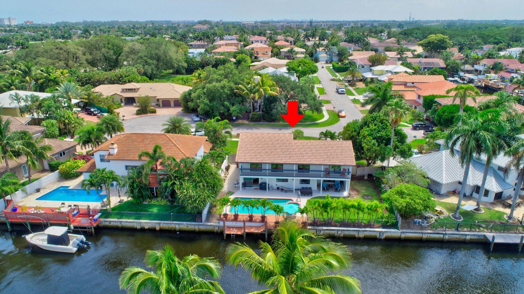 399 SW 15th Street