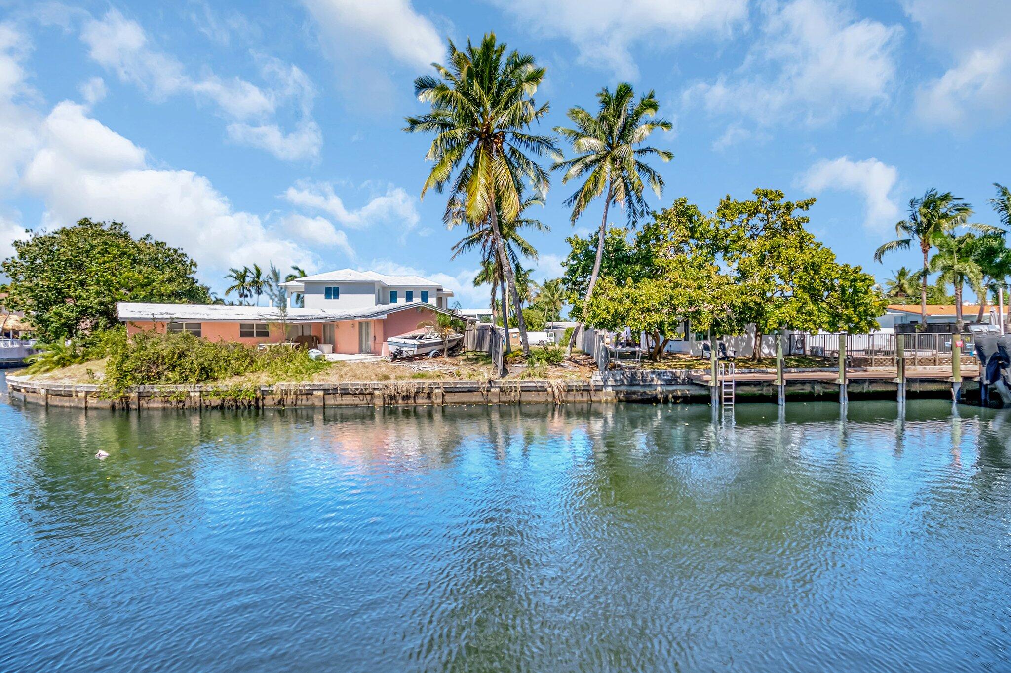399 SW 15th Street