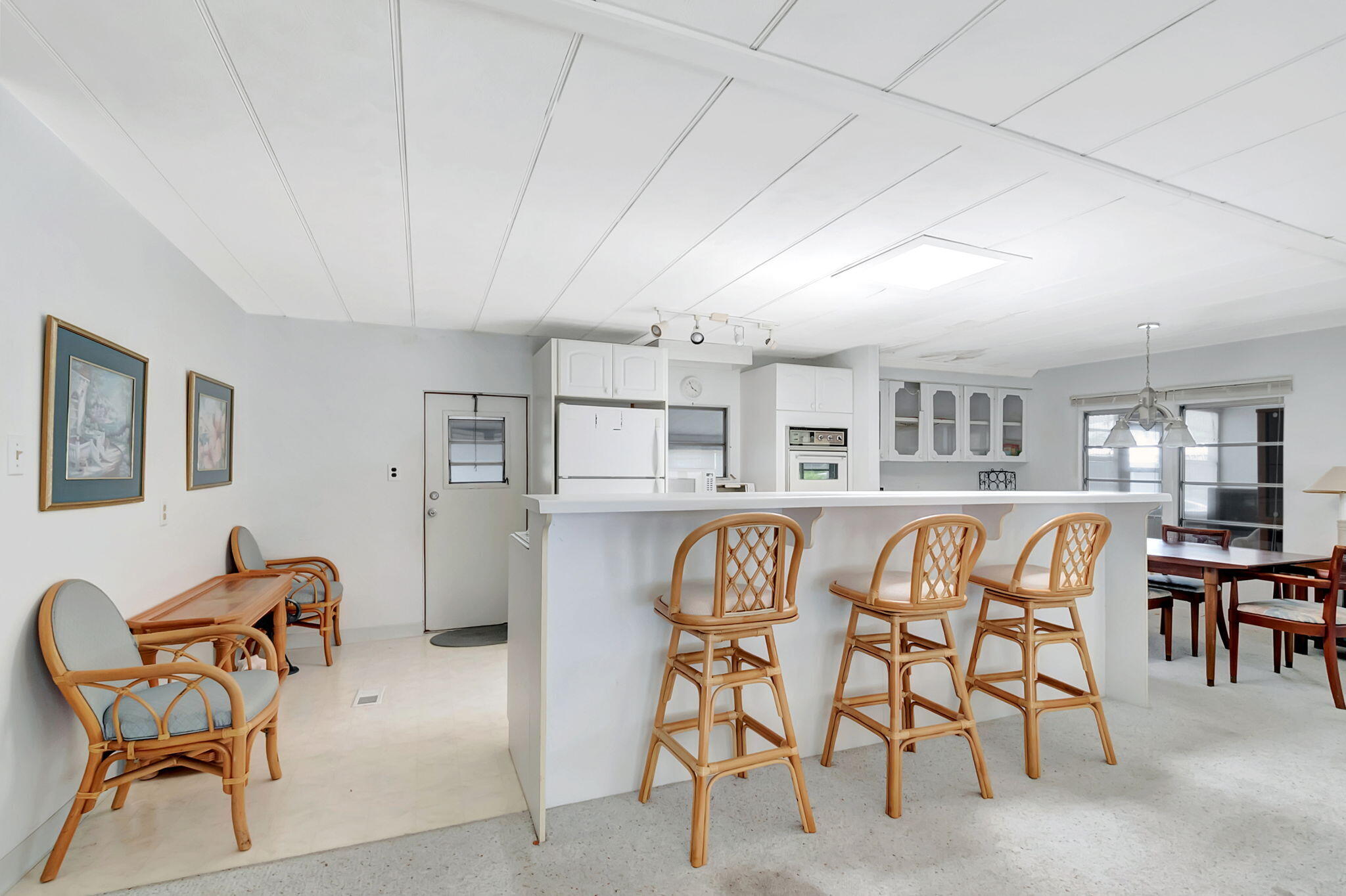 12375 S Military Trail S 55