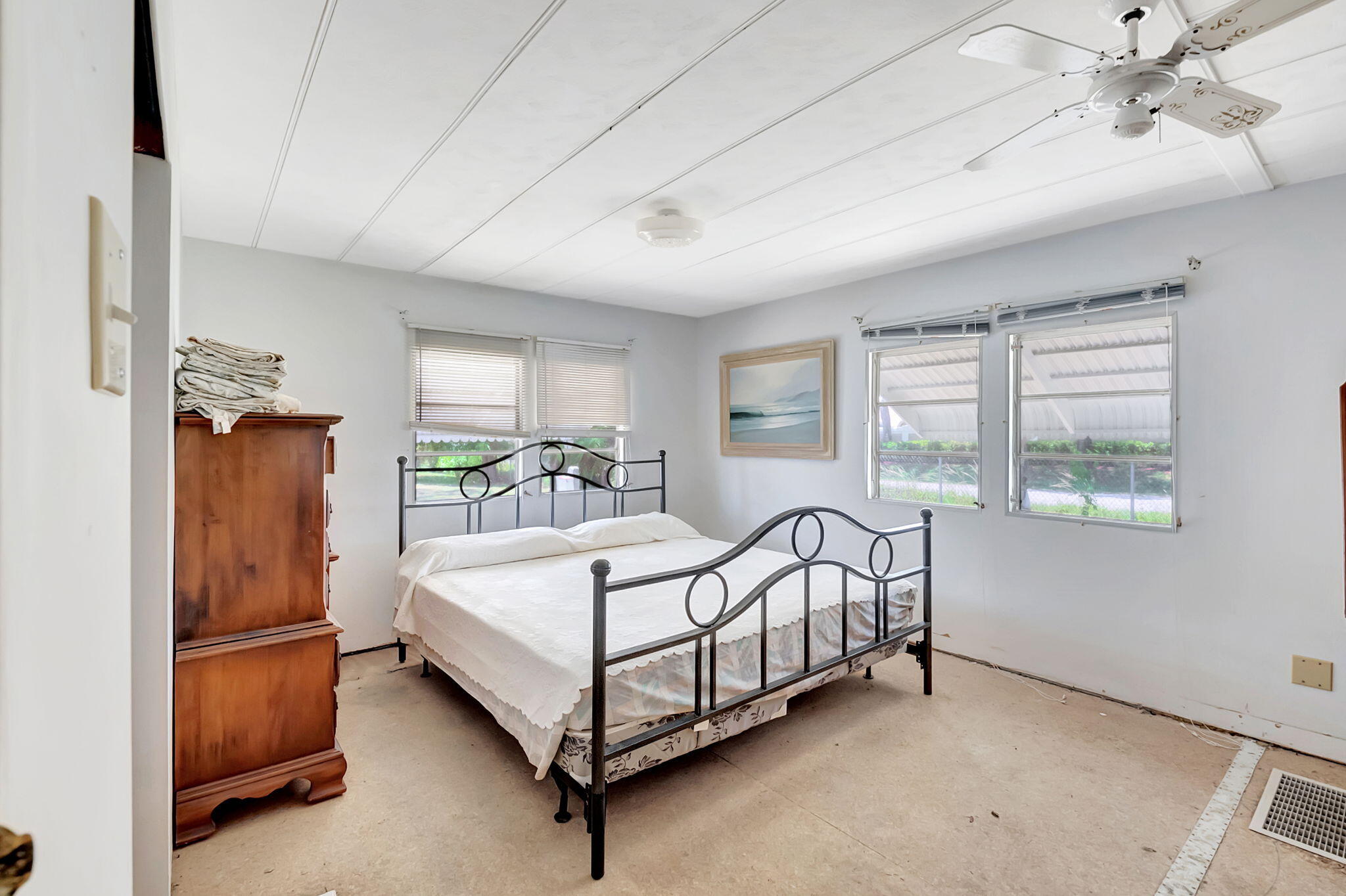 12375 S Military Trail S 55