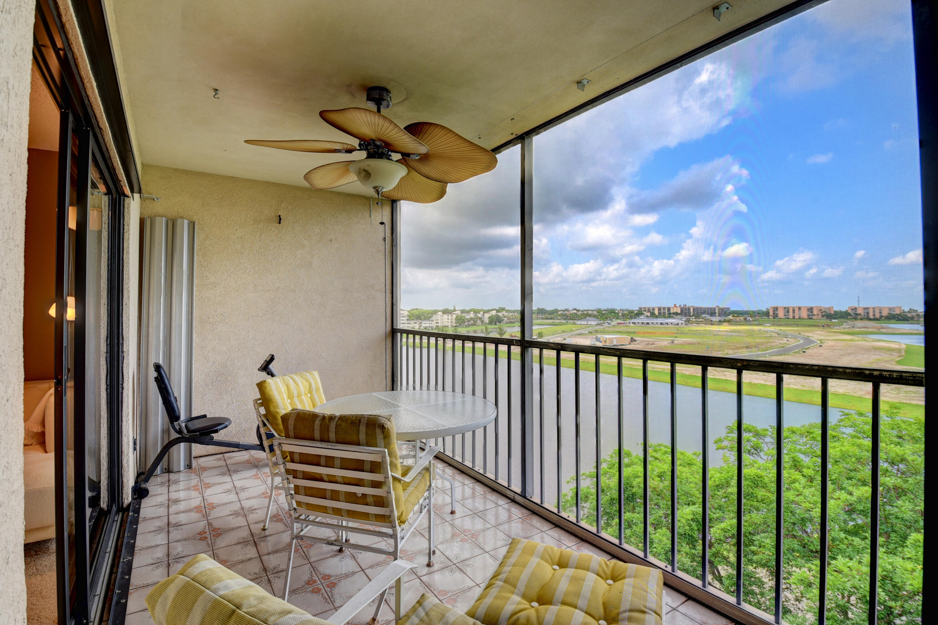 14425 Strathmore Lane 608
