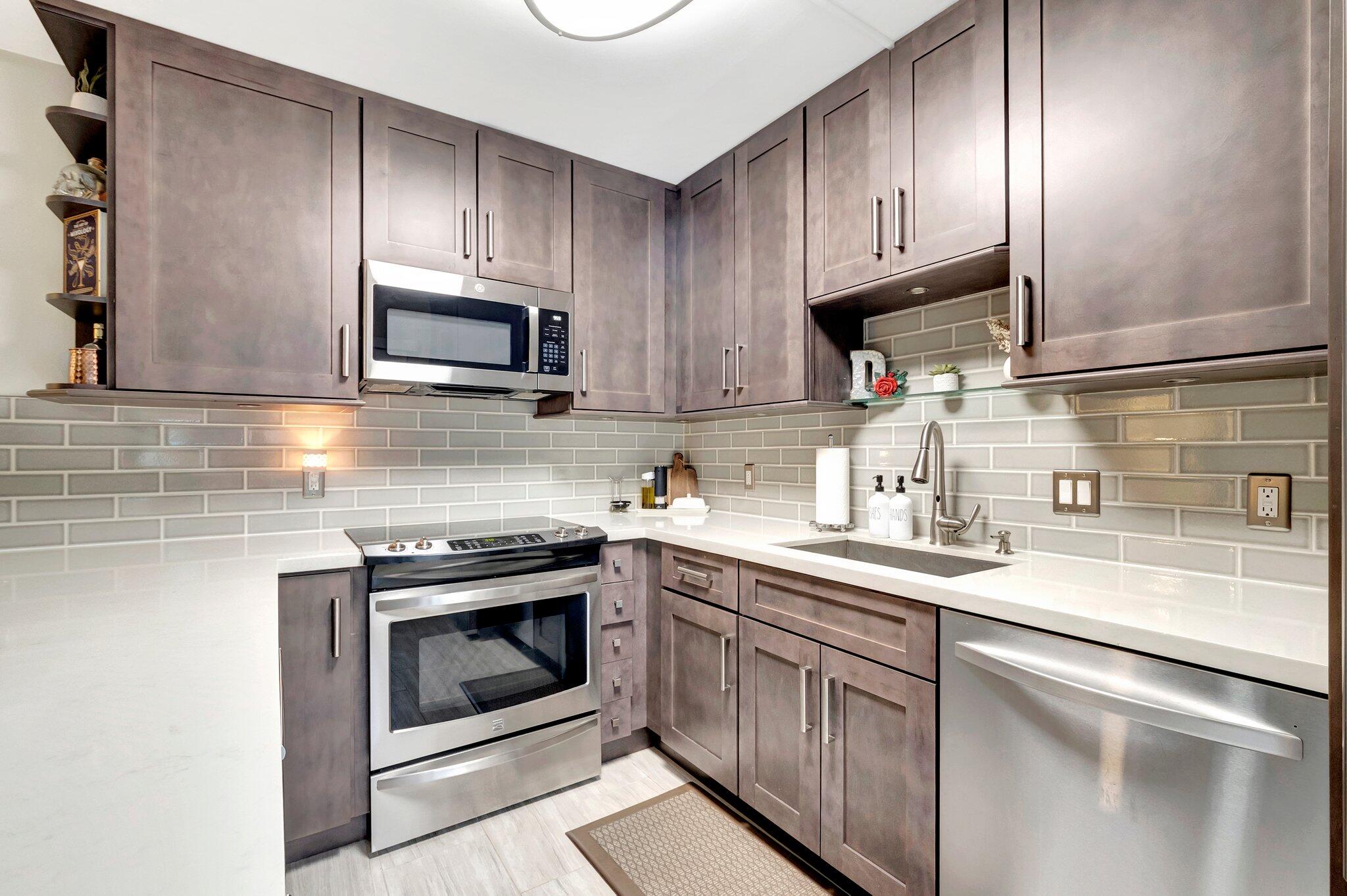 3109 San Clara Drive 9-C