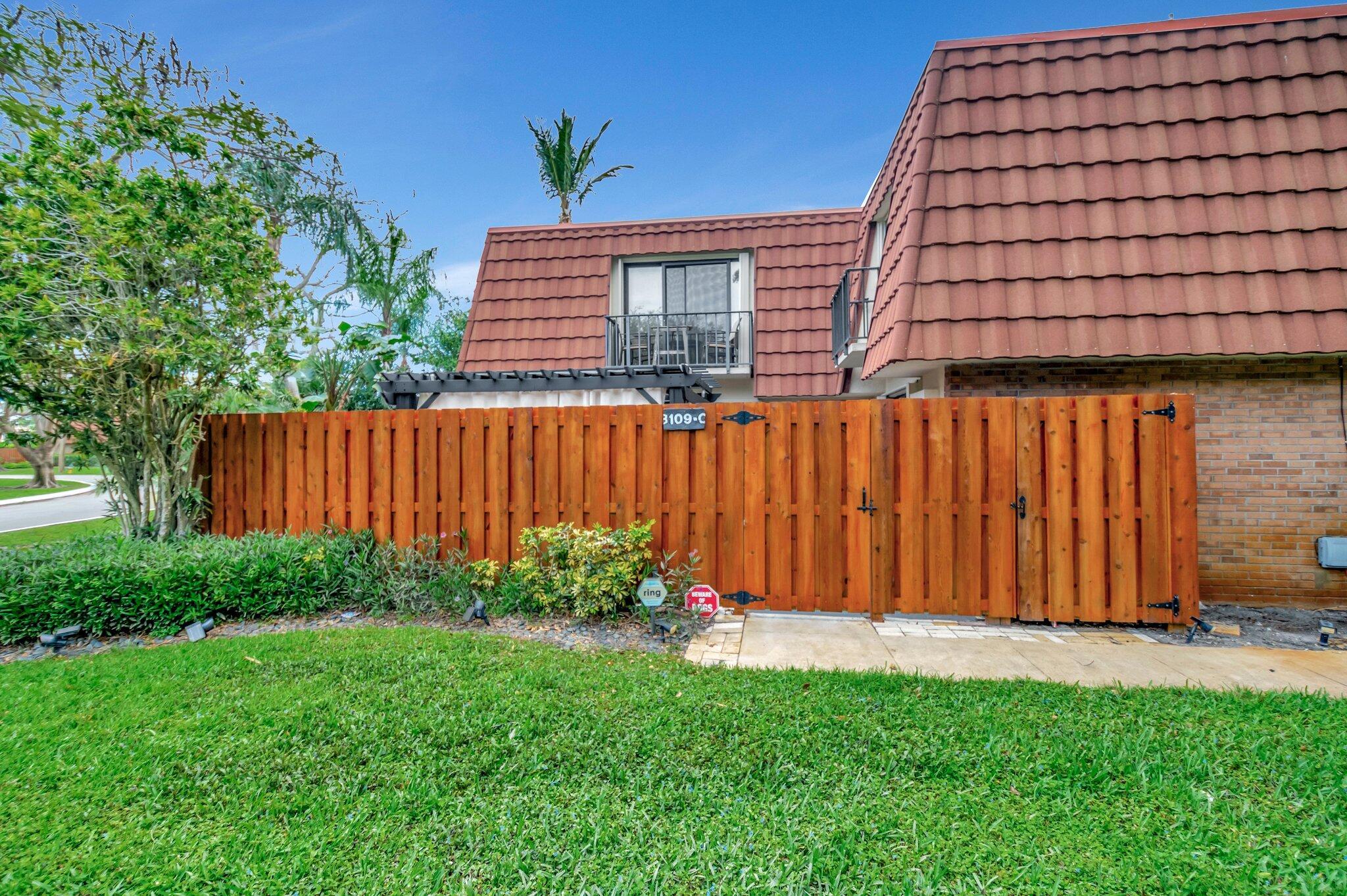 3109 San Clara Drive 9-C