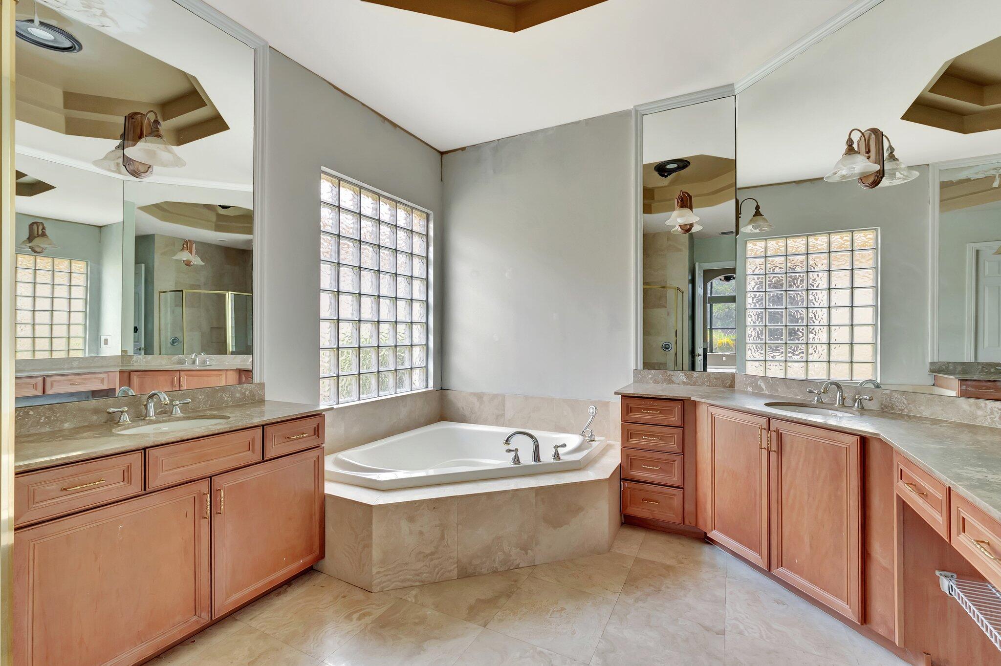 8950 Equus Circle