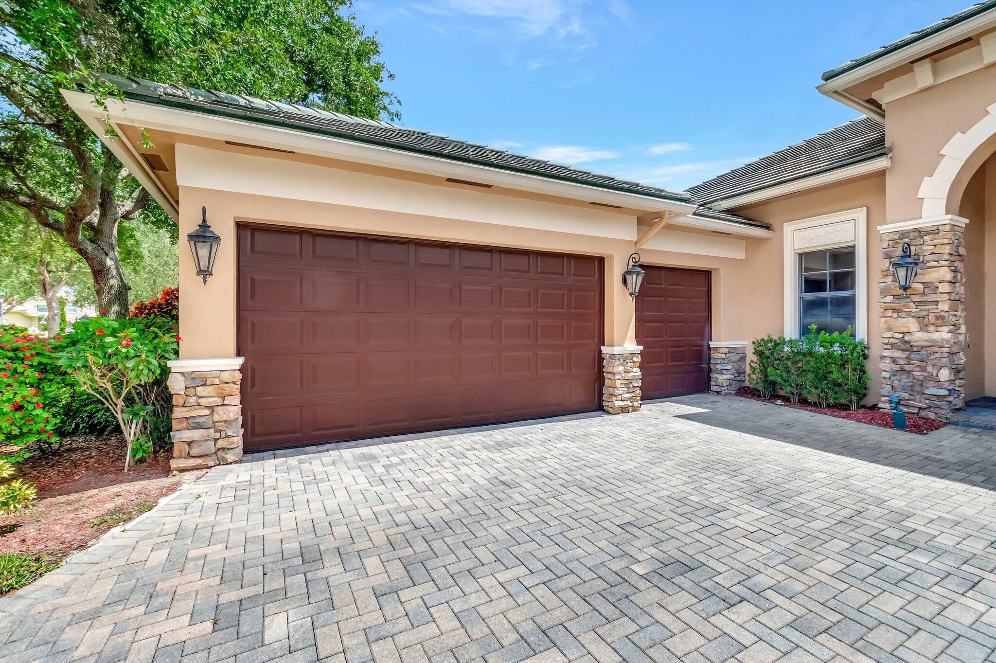 8950 Equus Circle