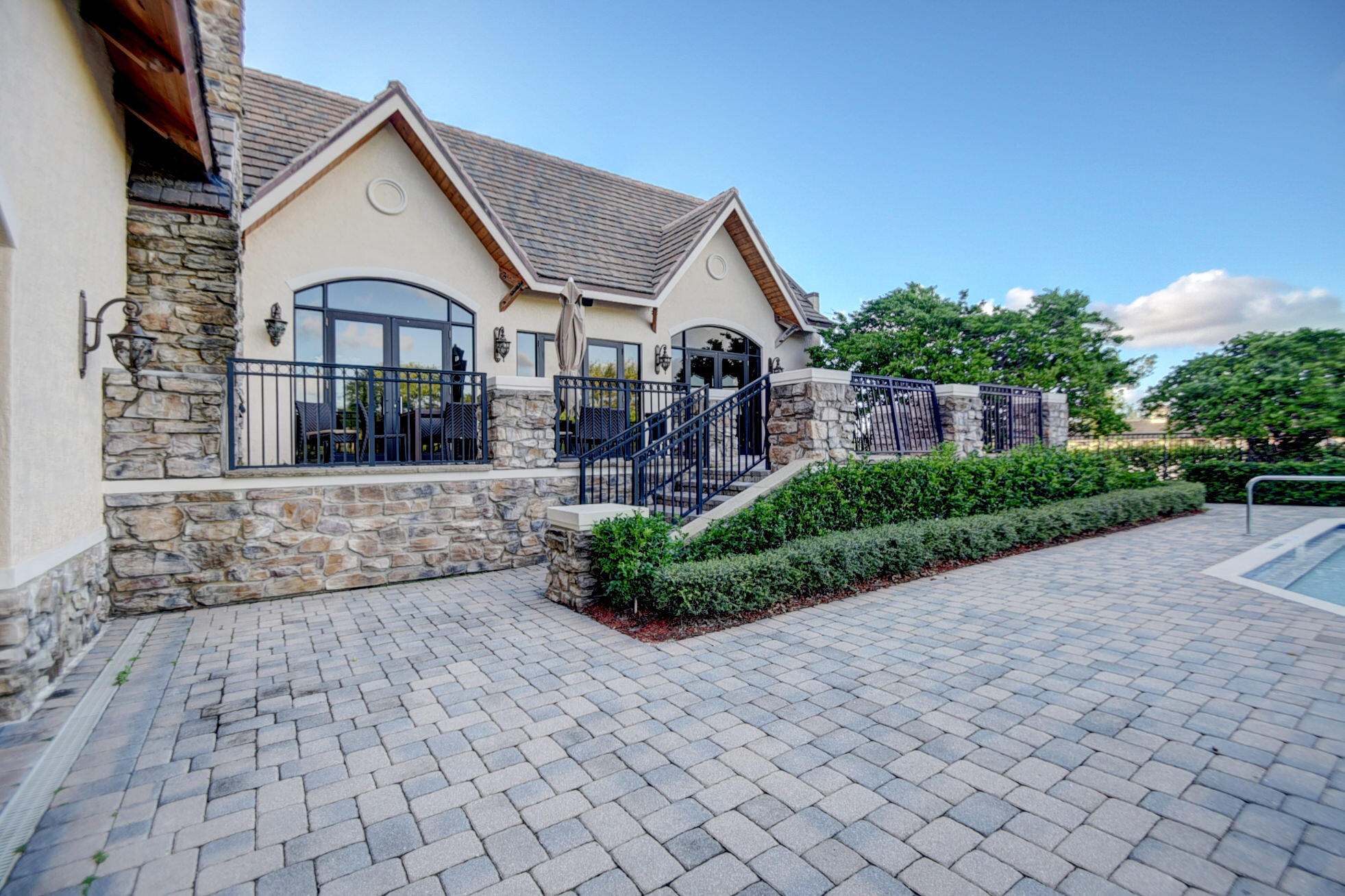 8950 Equus Circle