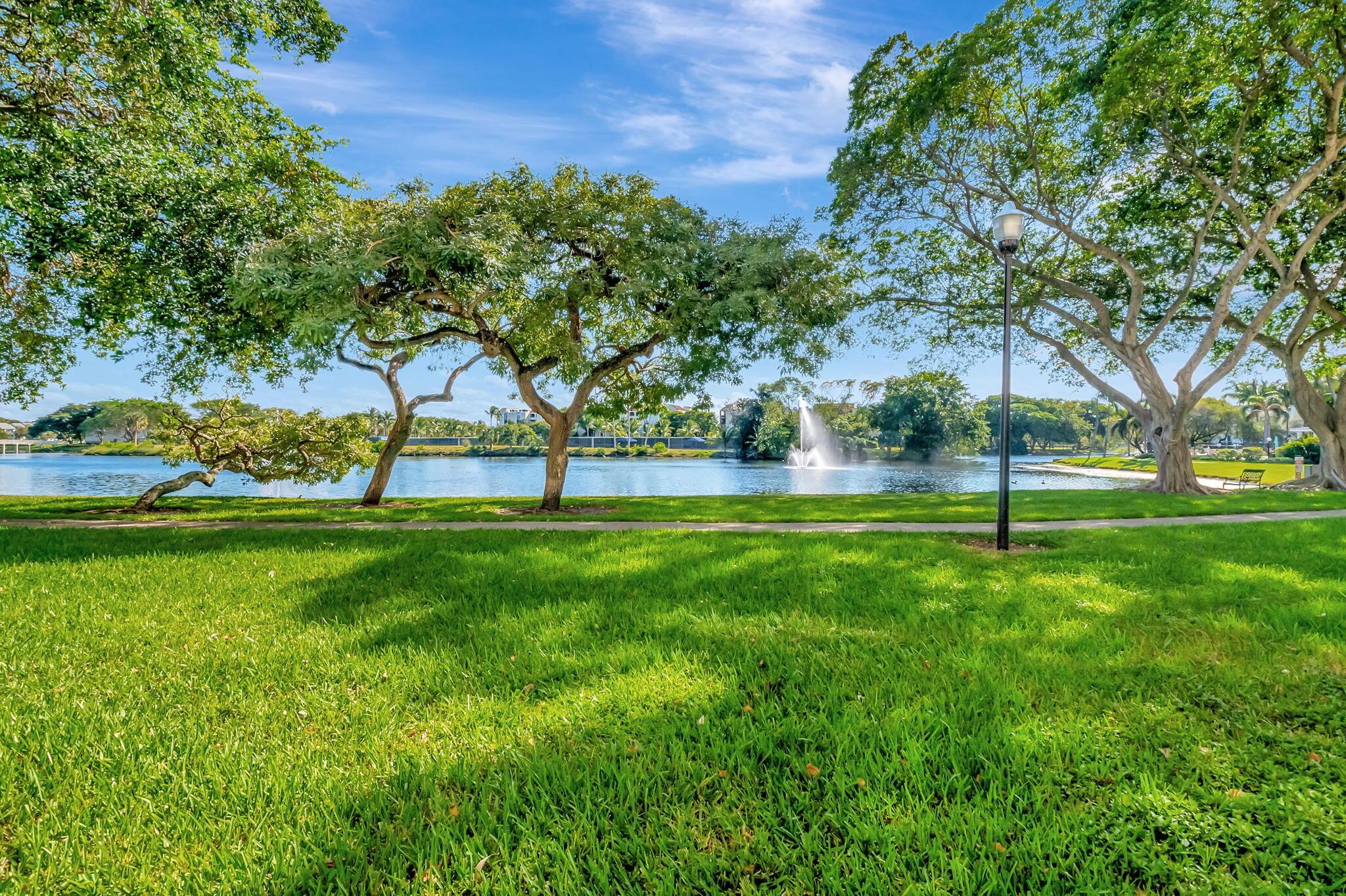 950 Lavers Circle F109