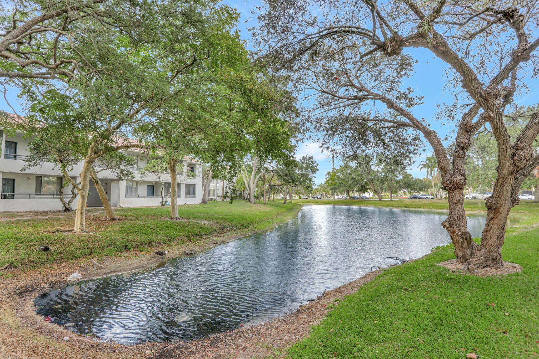 621 Lyons Road 9201