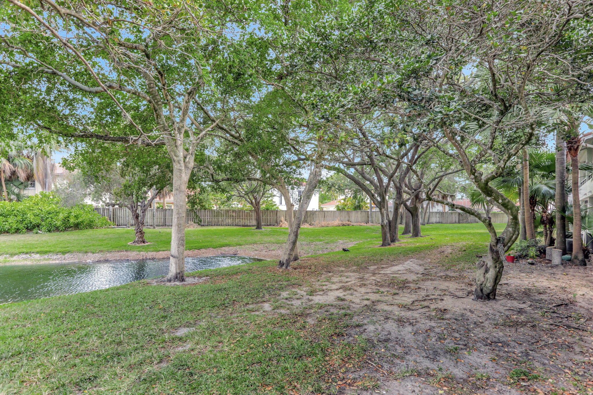 621 Lyons Road 9201