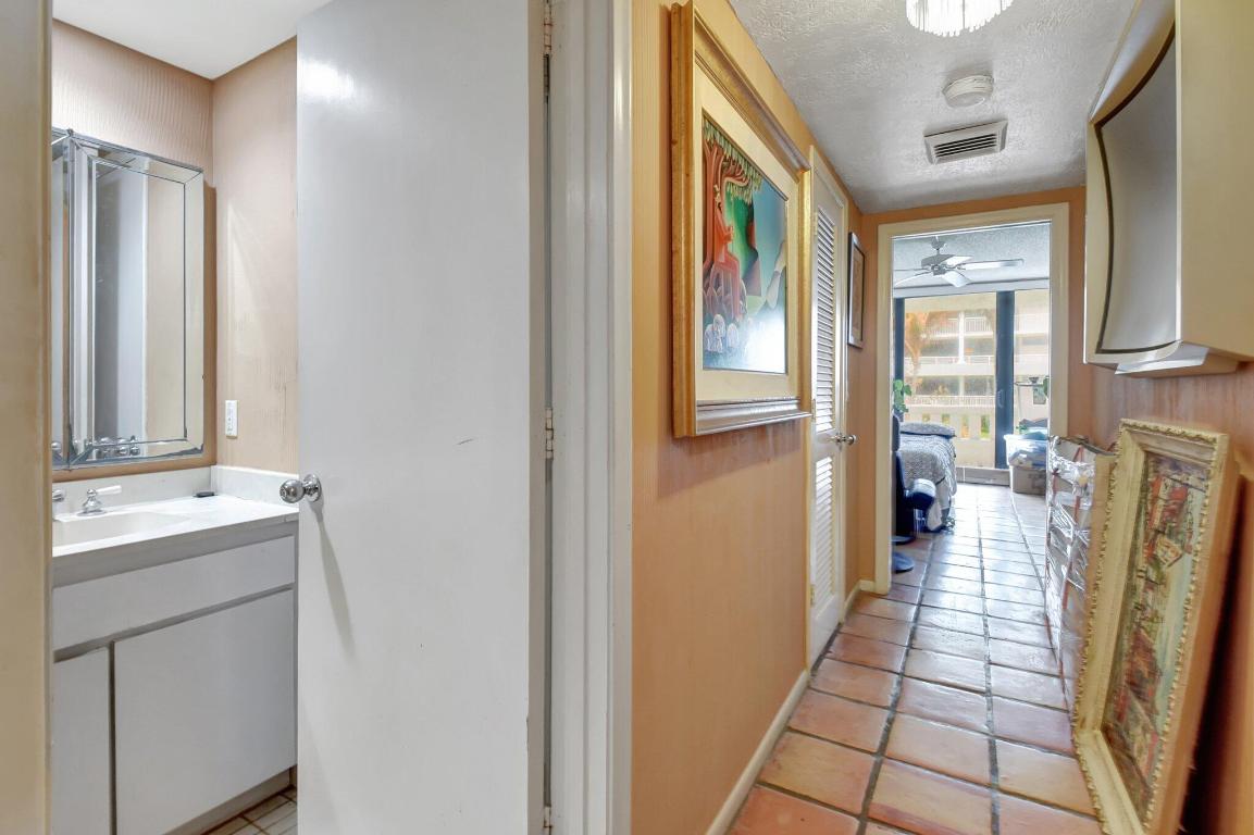 2660 S Ocean Boulevard 101n