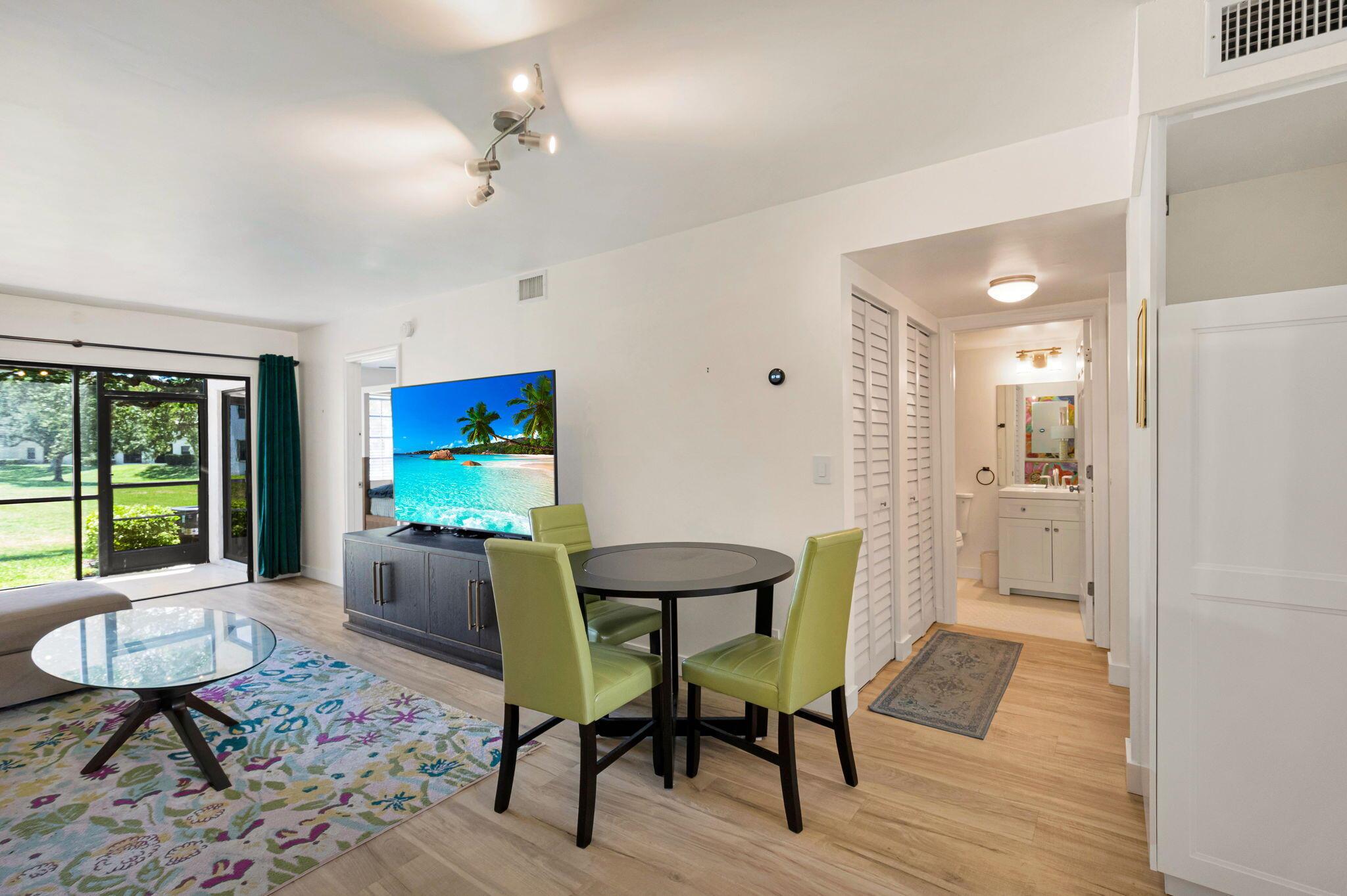 320 Norwood Terrace N114