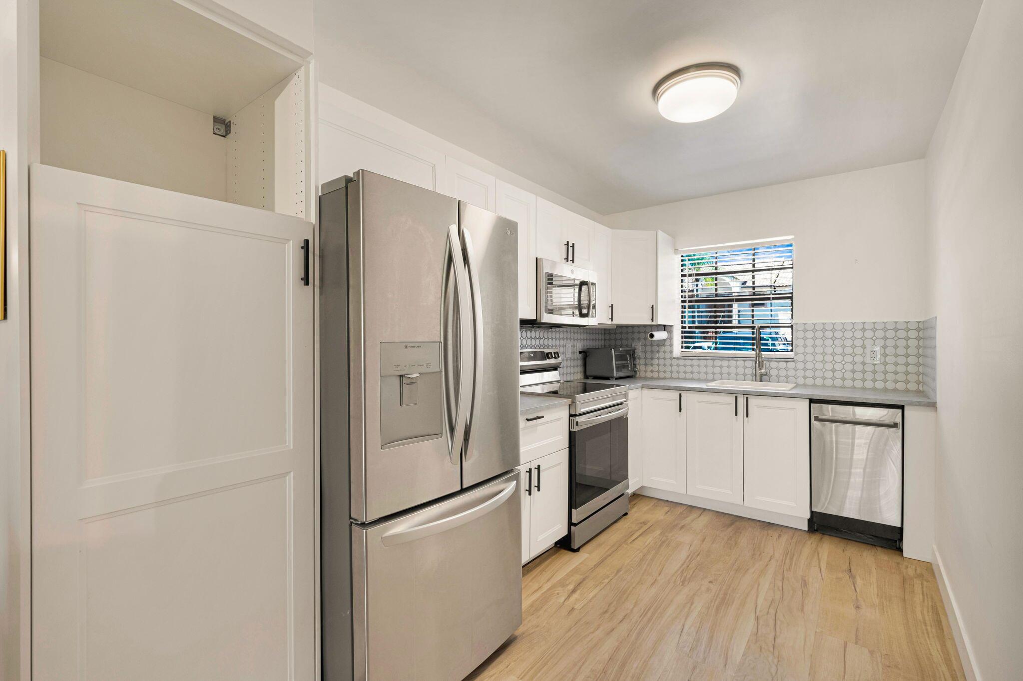 320 Norwood Terrace N114