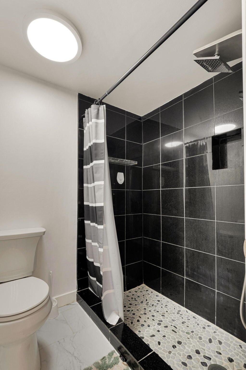 320 Norwood Terrace N114