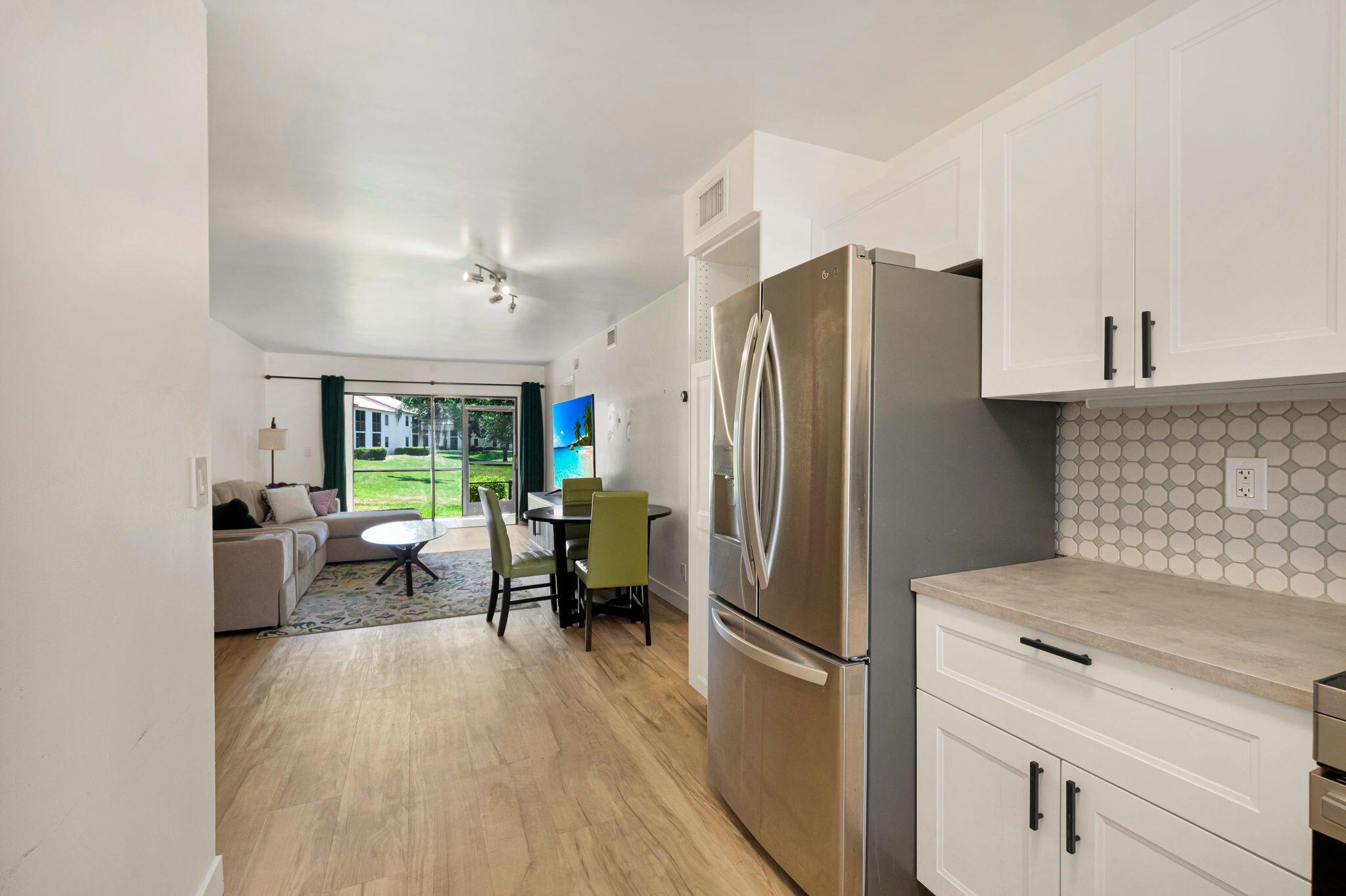 320 Norwood Terrace N114