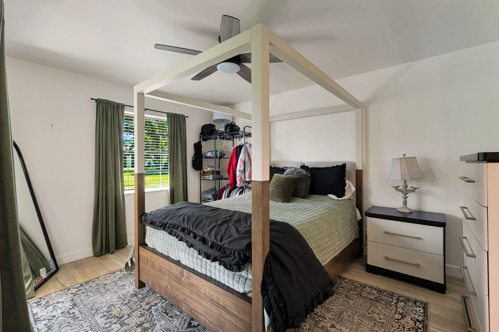 320 Norwood Terrace N114