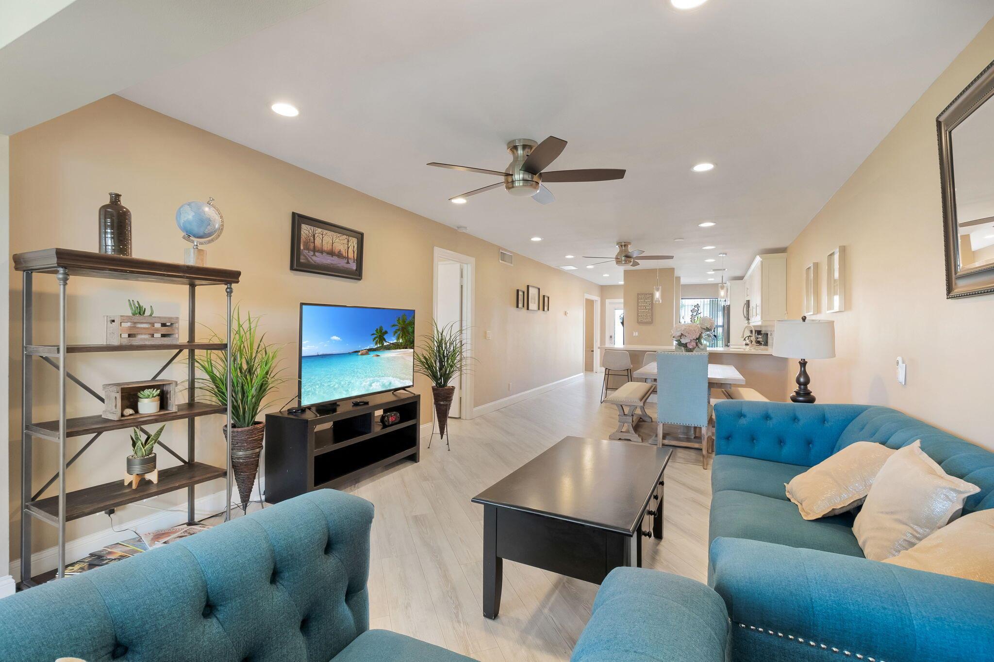 1631 NW 18th Avenue 102