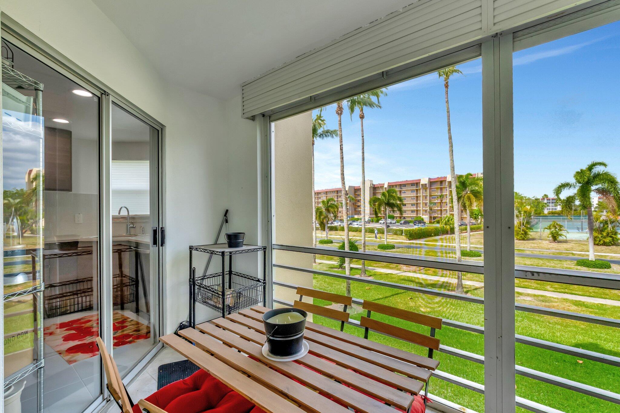 3590 Via Poinciana 205 205