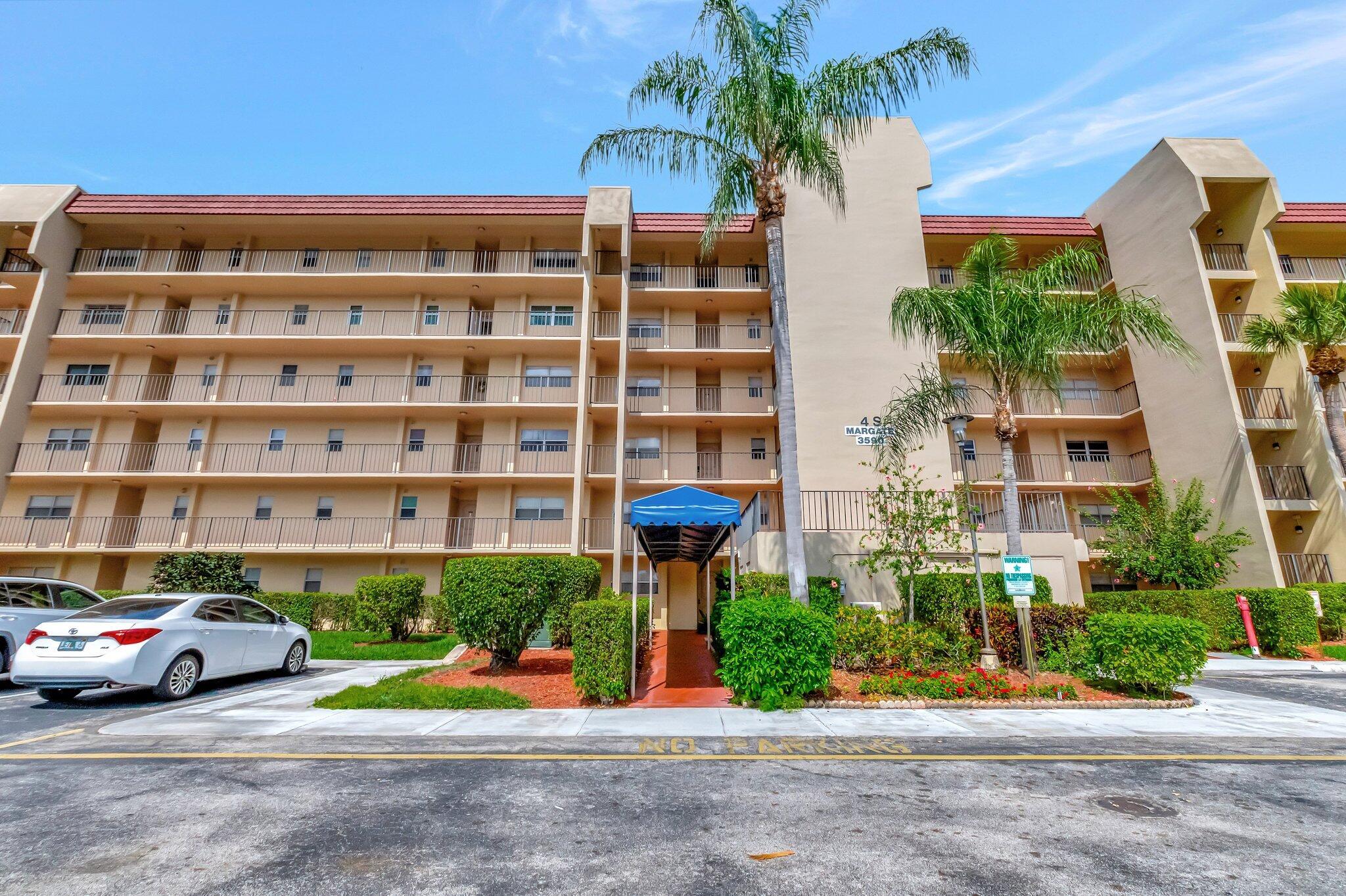 3590 Via Poinciana 205 205