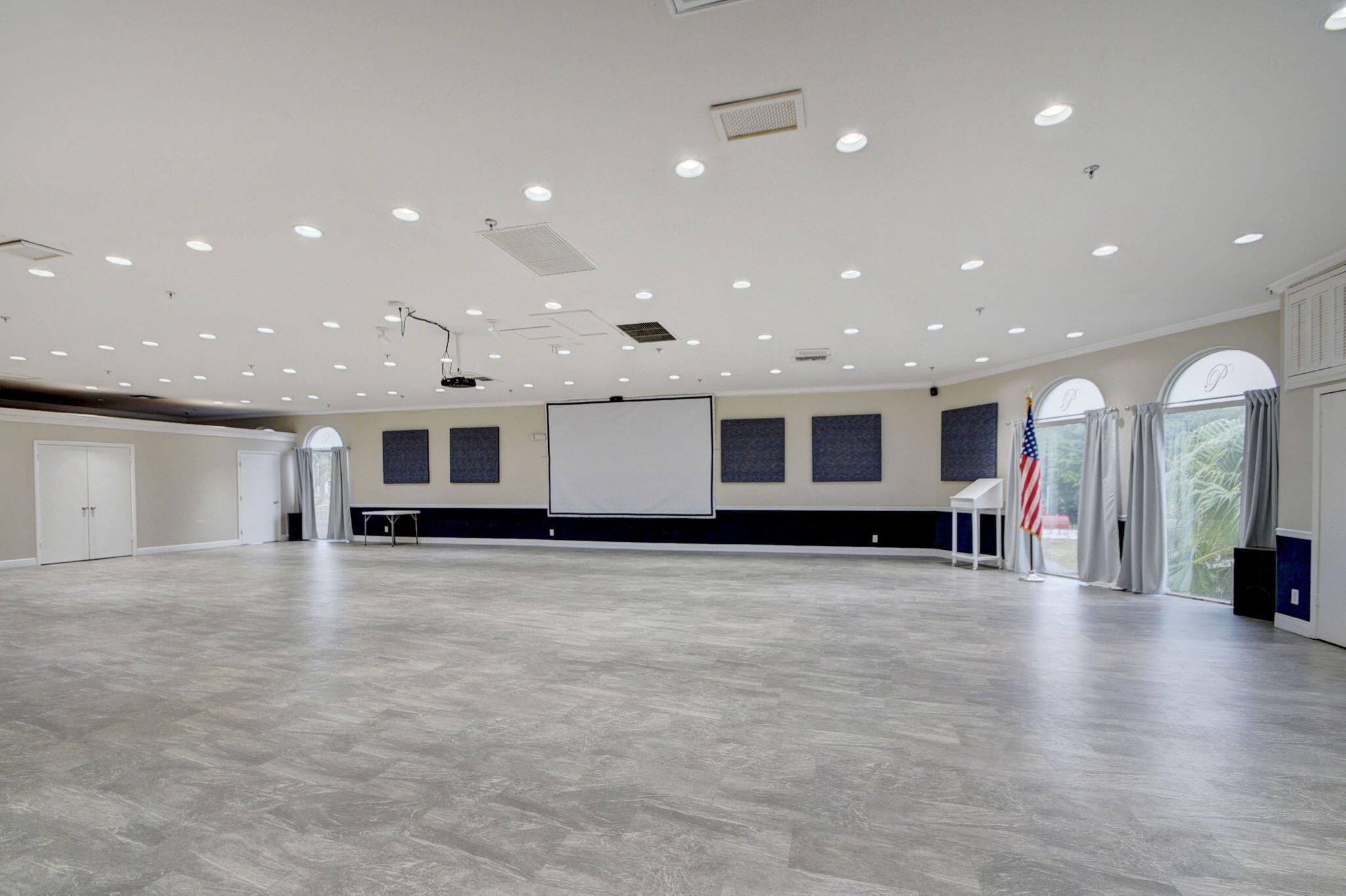 3590 Via Poinciana 205 205