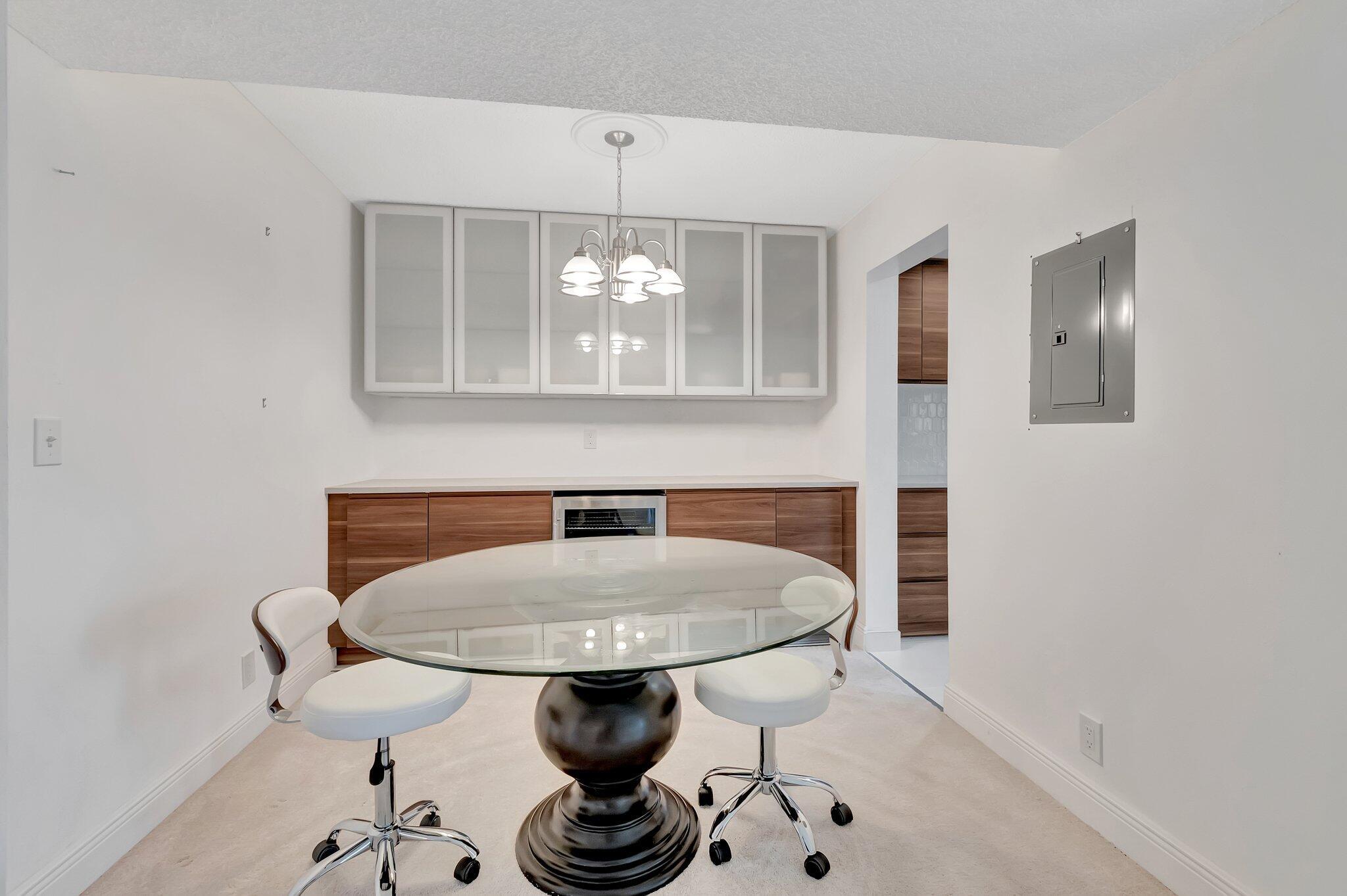 3590 Via Poinciana 205 205