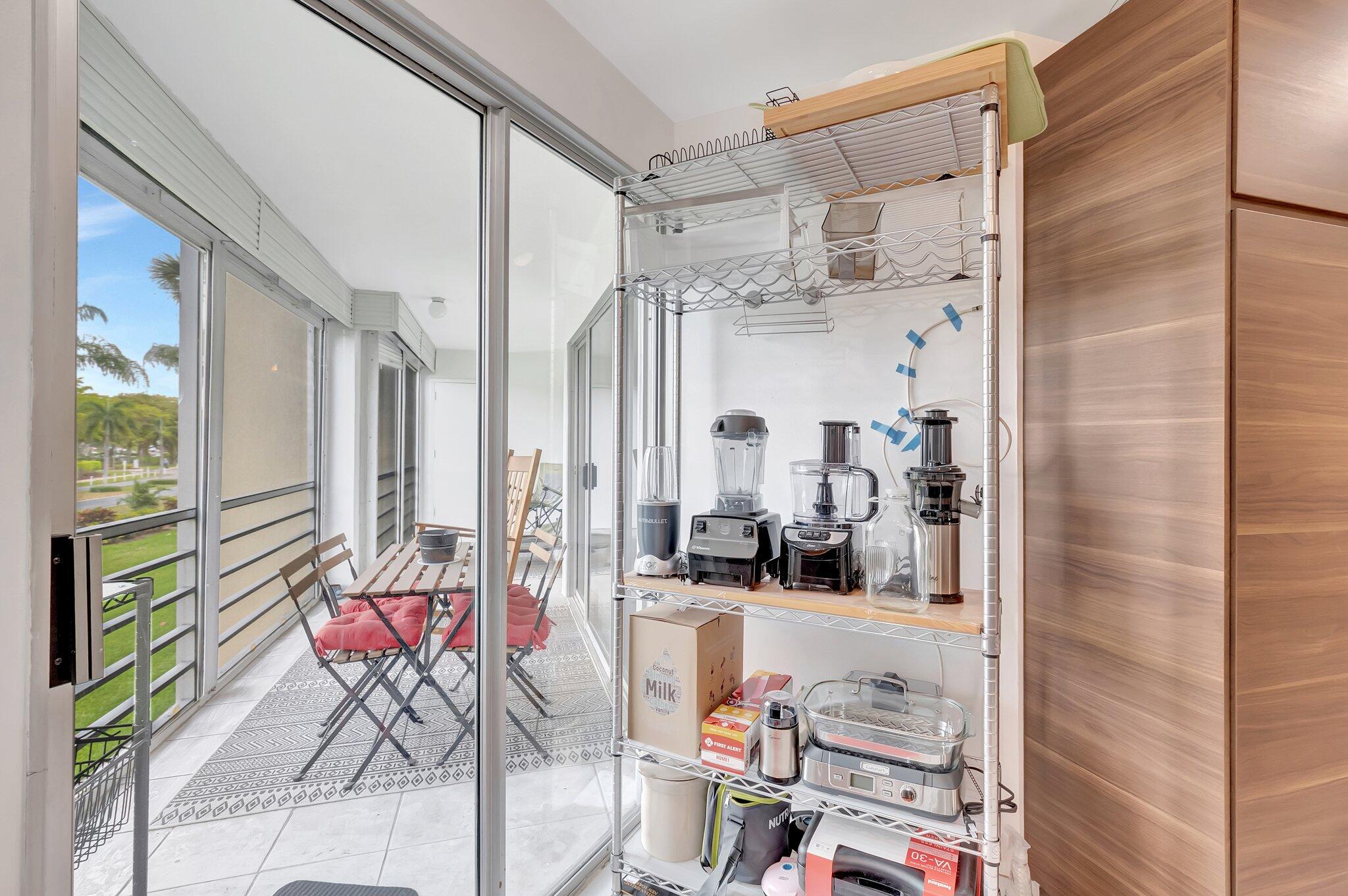 3590 Via Poinciana 205 205